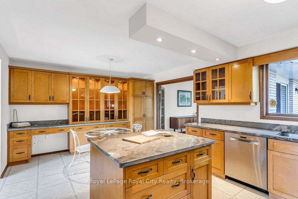 40 Keats Crescent Property Photo 13