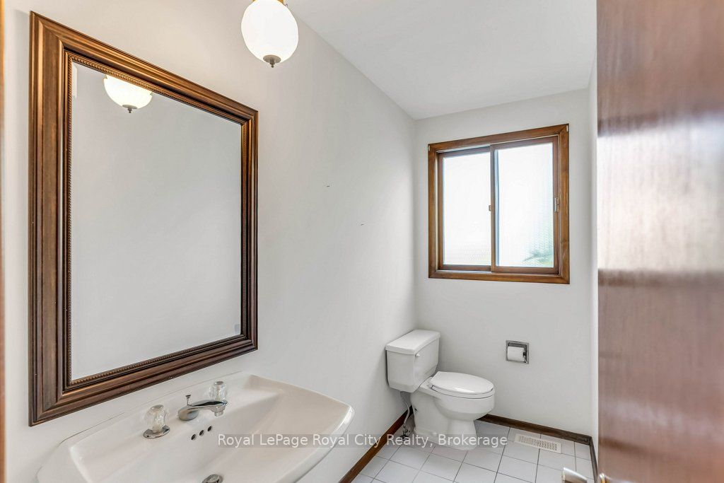40 Keats Crescent Property Photo 21