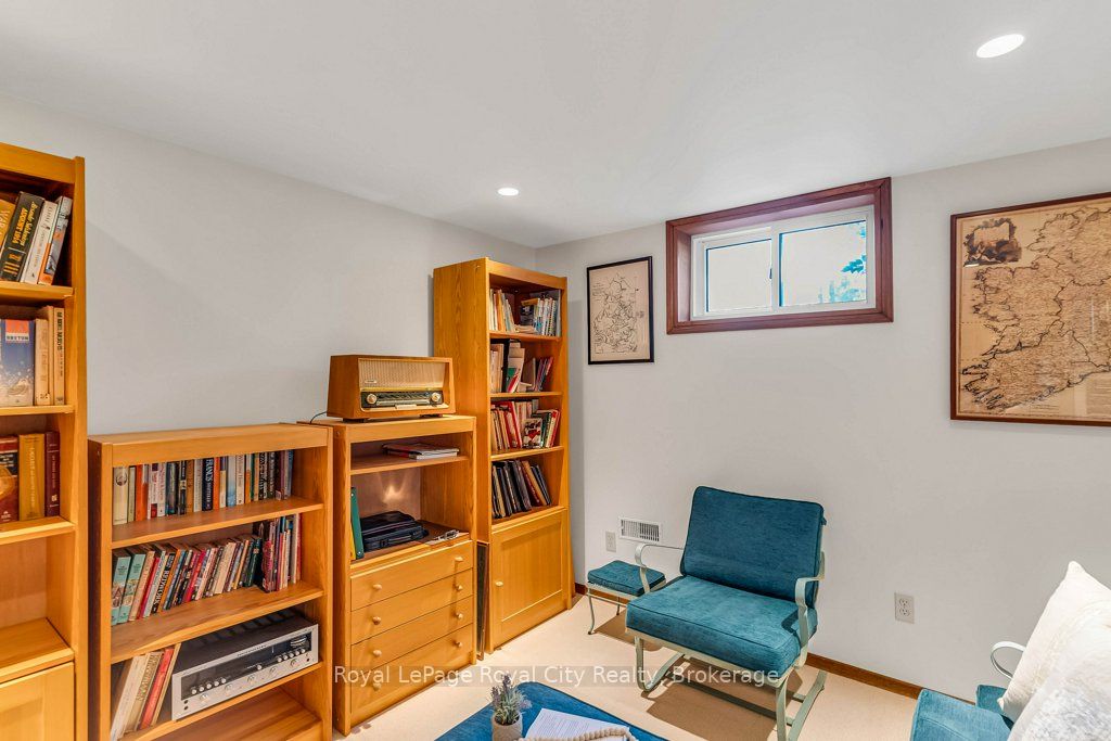 40 Keats Crescent Property Photo 31