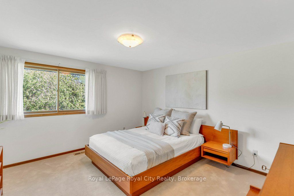40 Keats Crescent Property Photo 35