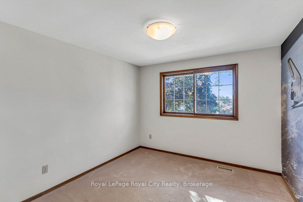 40 Keats Crescent Property Photo 39
