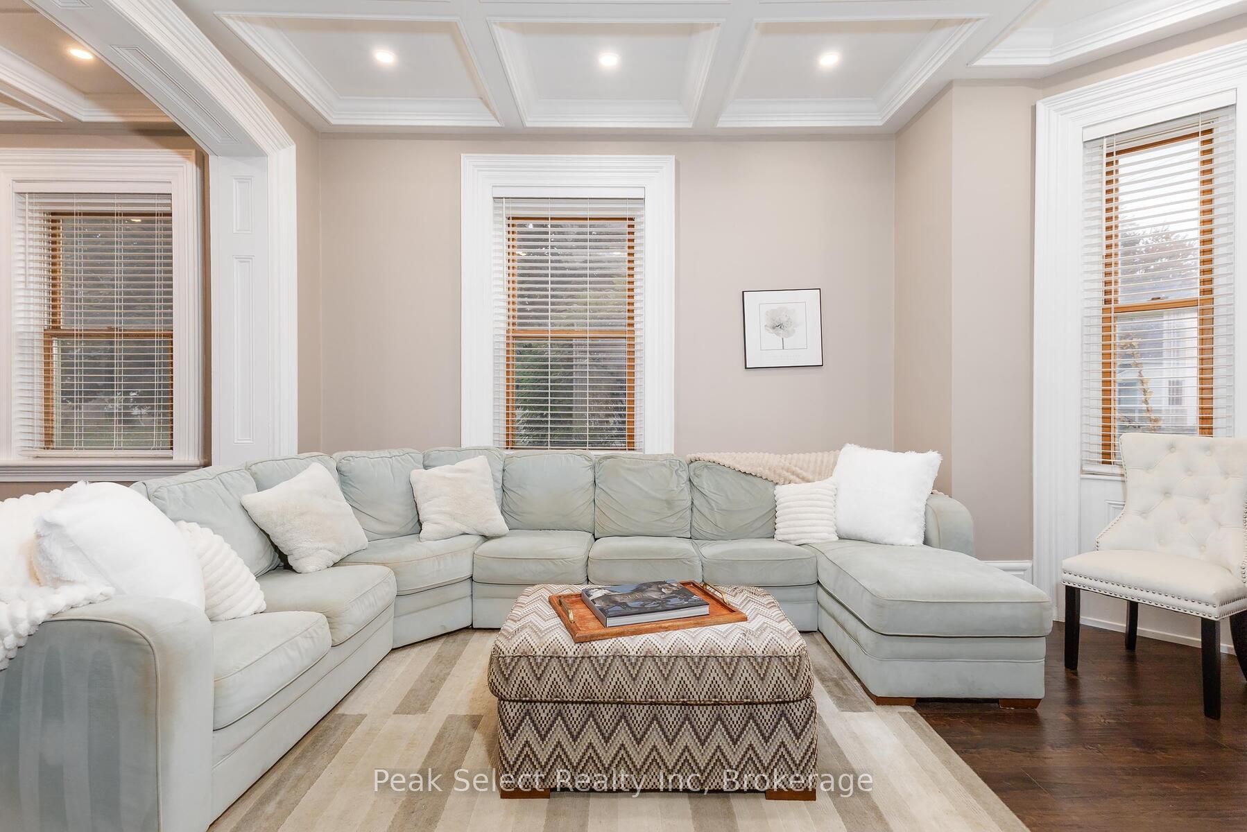 382 Queen Street E Property Photo 10