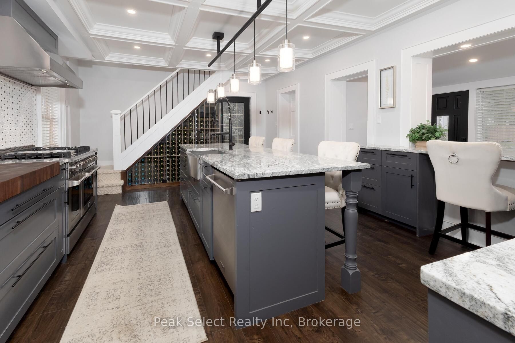 382 Queen Street E Property Photo 19