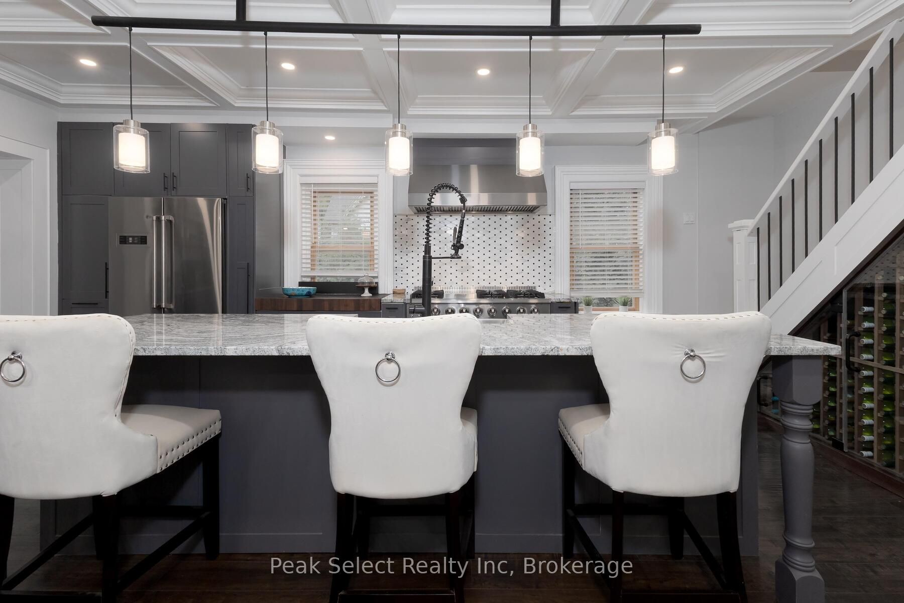 382 Queen Street E Property Photo 29