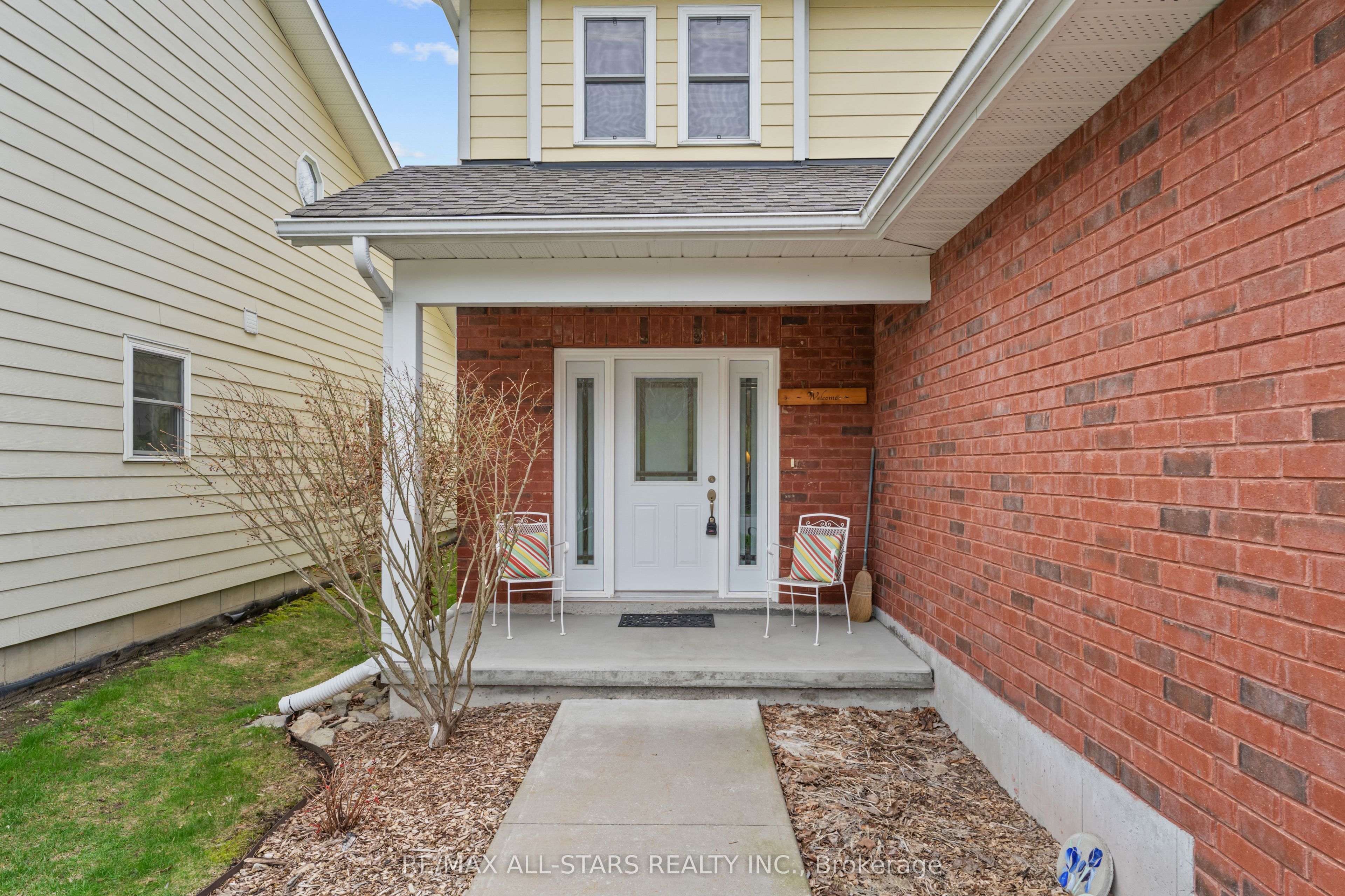 22 Deane Street Property Photo 2