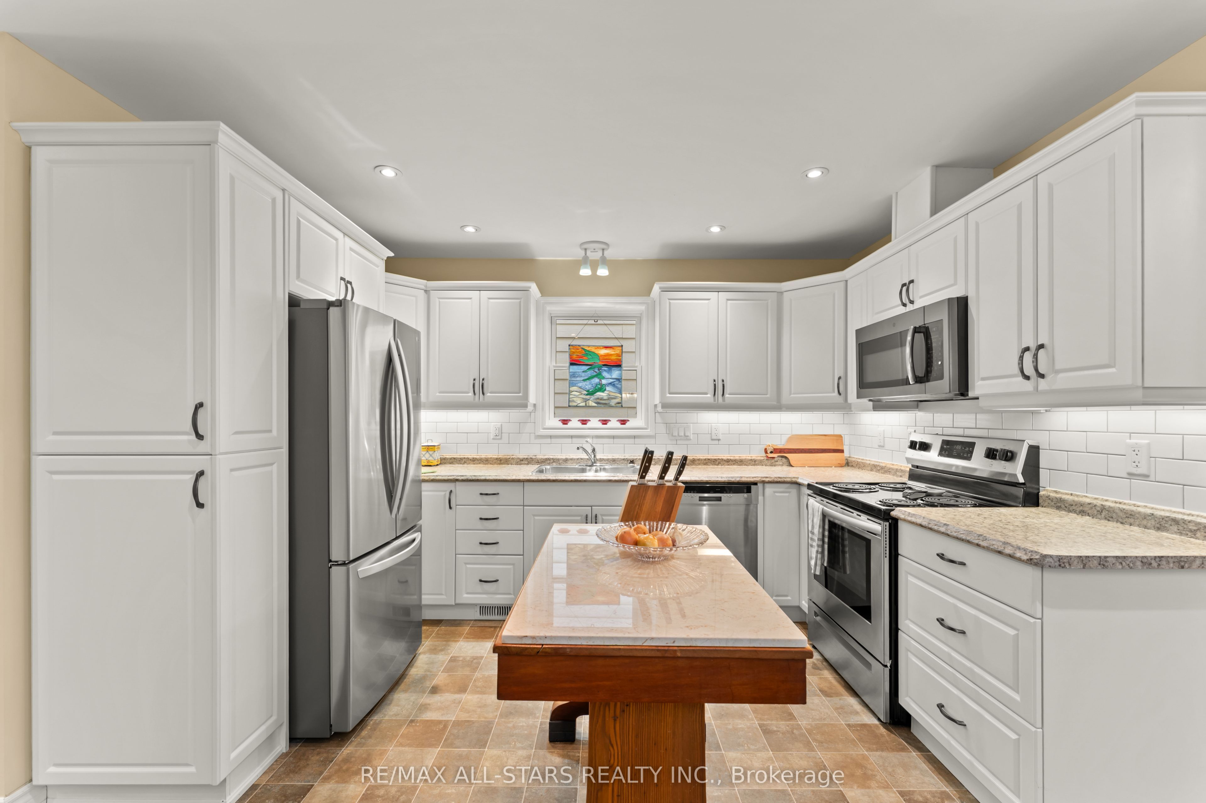 22 Deane Street Property Photo 4