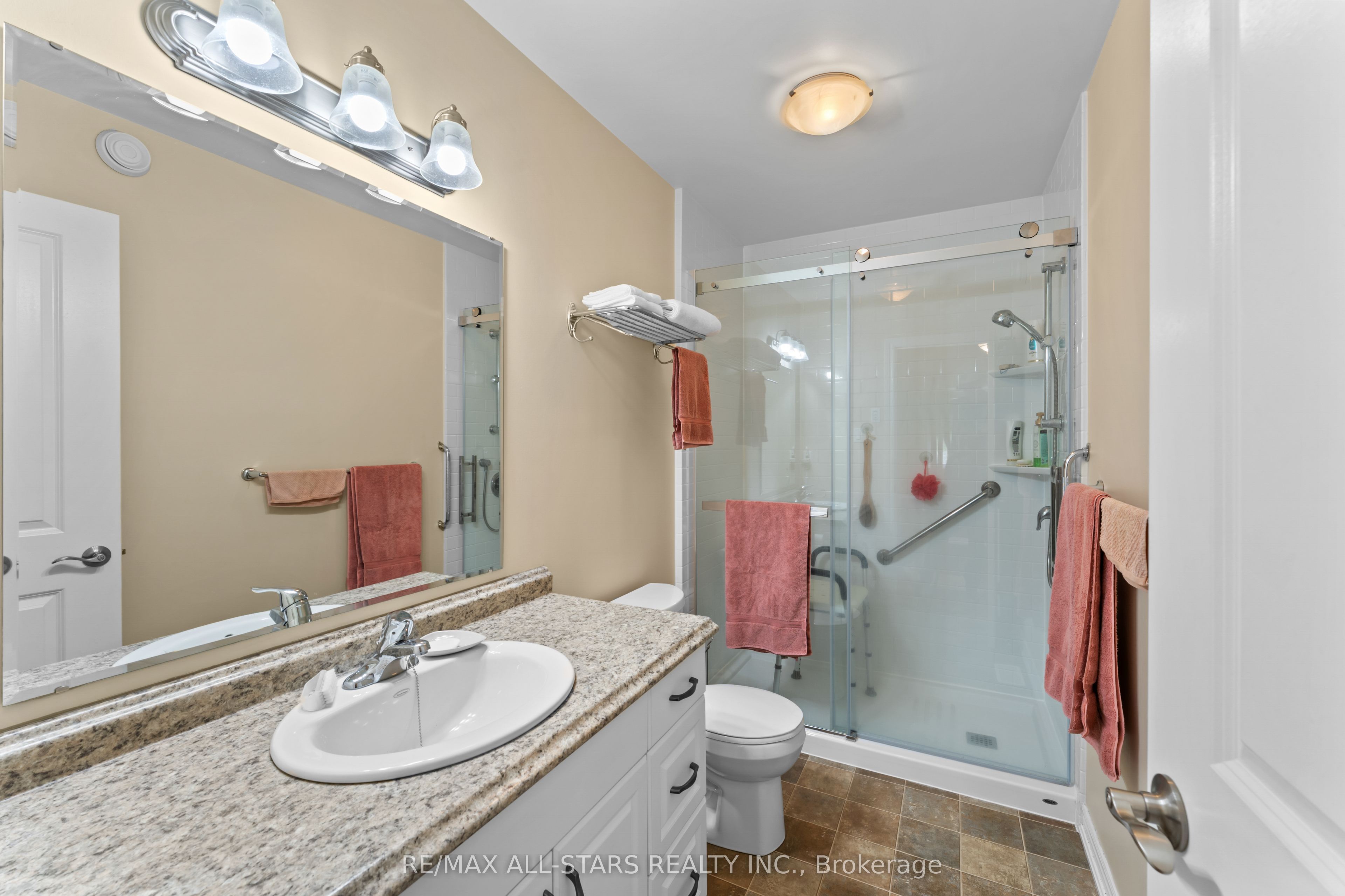22 Deane Street Property Photo 13