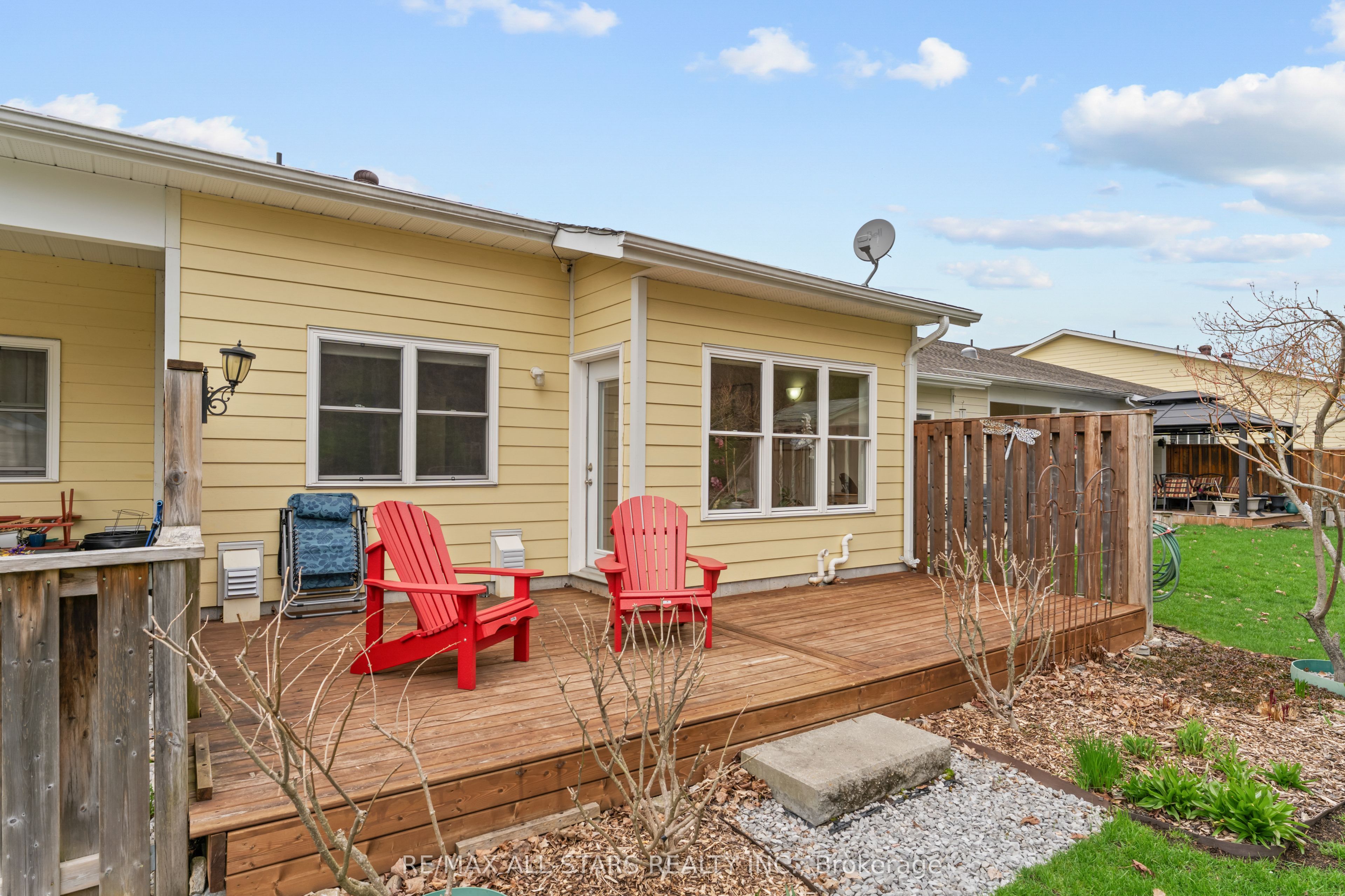 22 Deane Street Property Photo 32