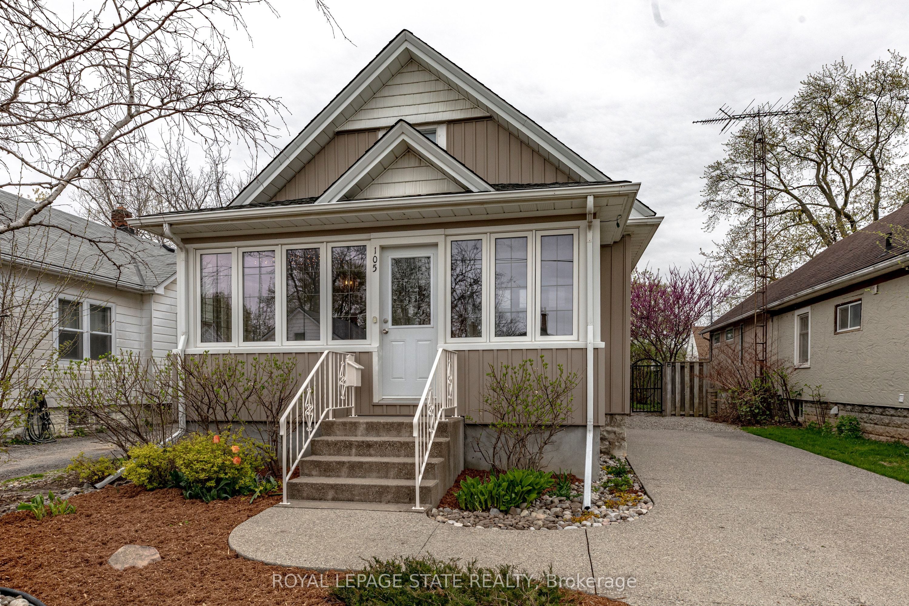 105 Highland Avenue Property Photo 1