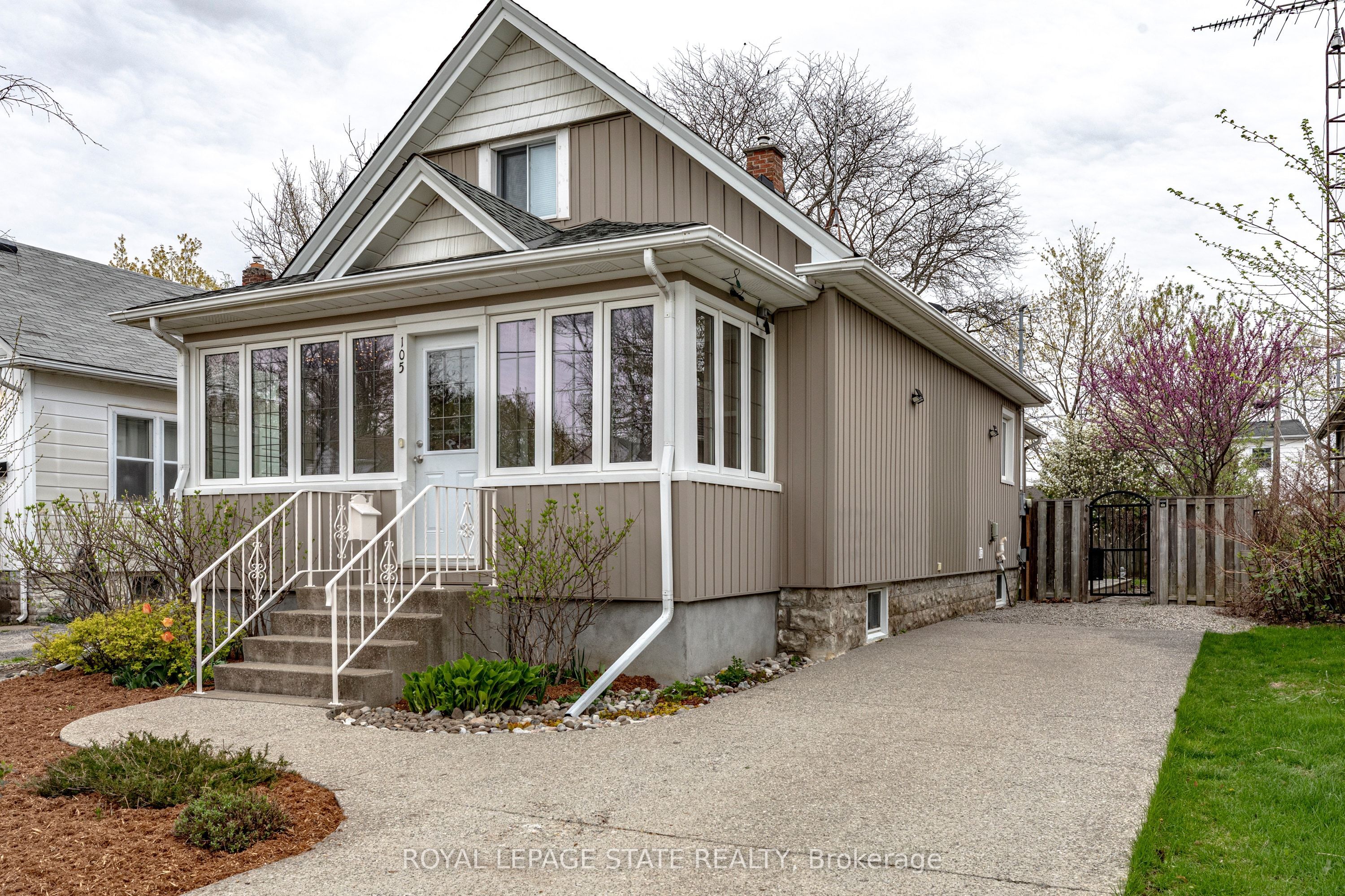 105 Highland Avenue Property Photo 2