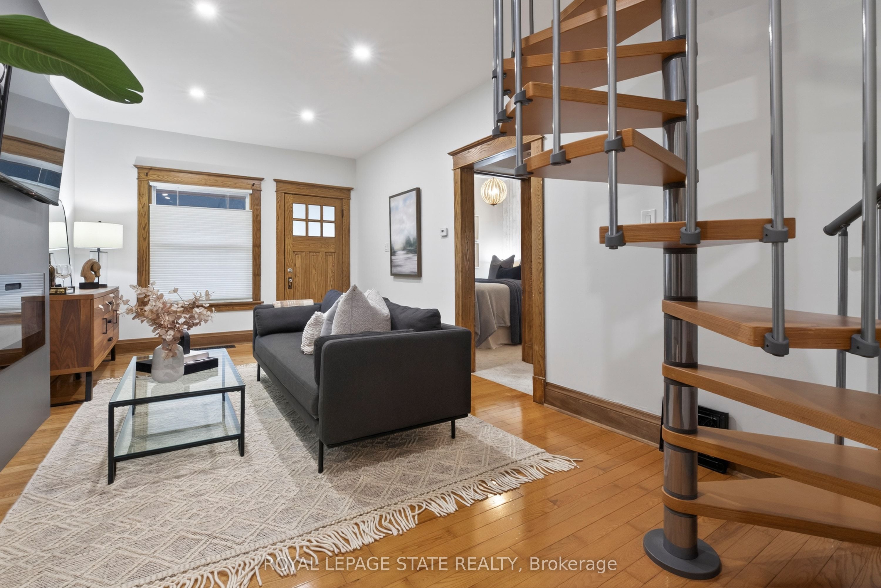 105 Highland Avenue Property Photo 9