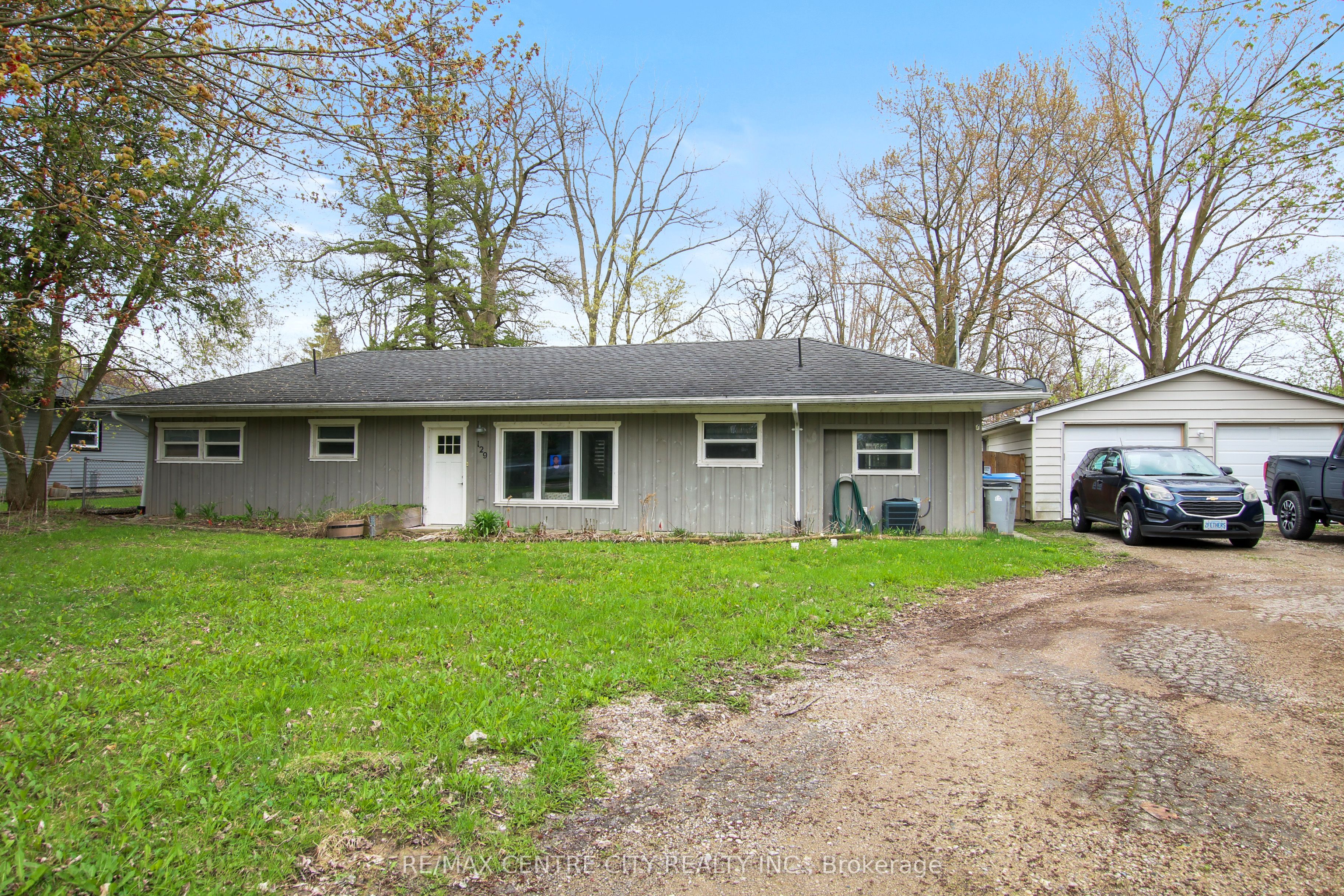 129 Duchess Avenue Property Photo 1