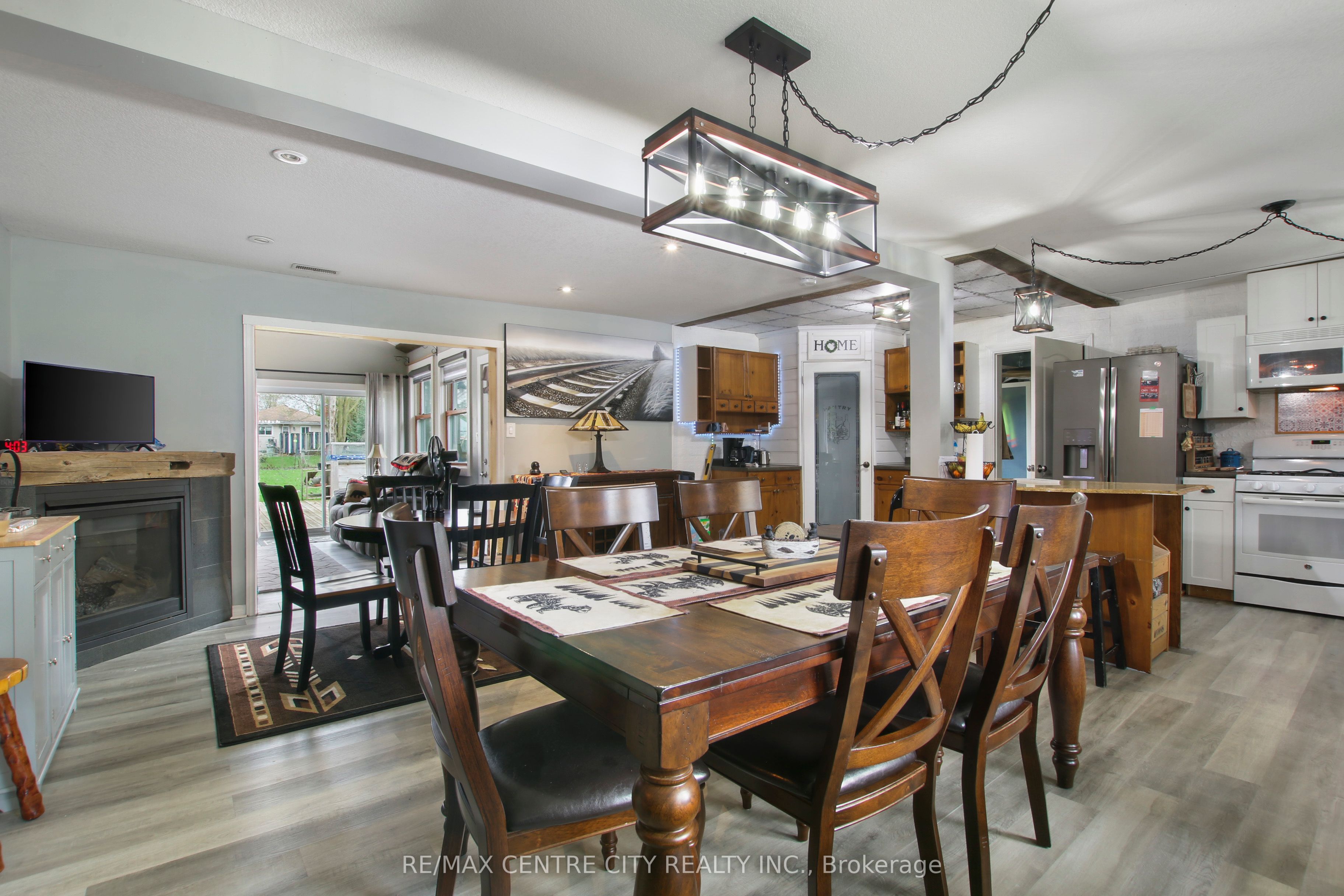 129 Duchess Avenue Property Photo 8