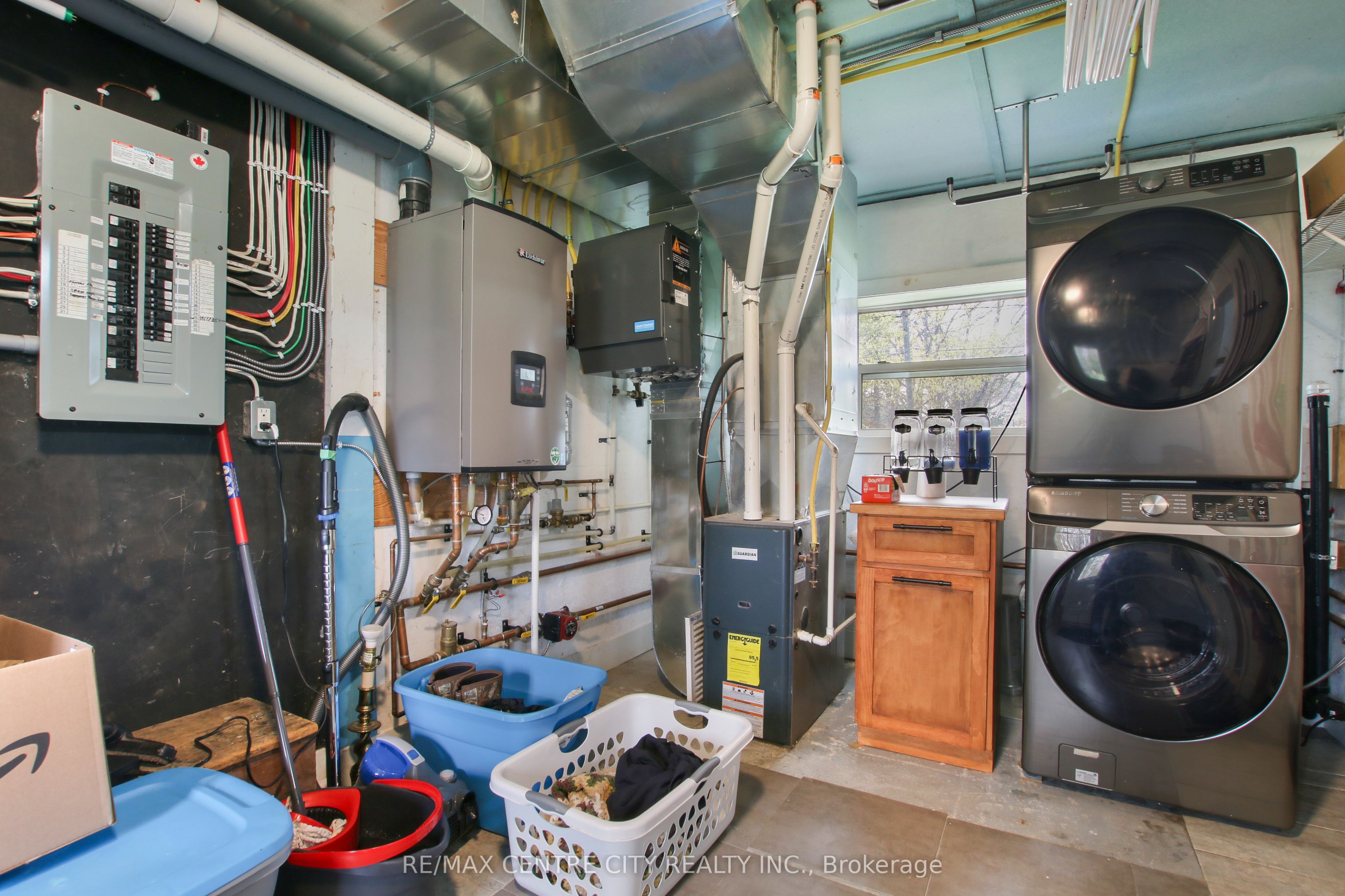 129 Duchess Avenue Property Photo 14