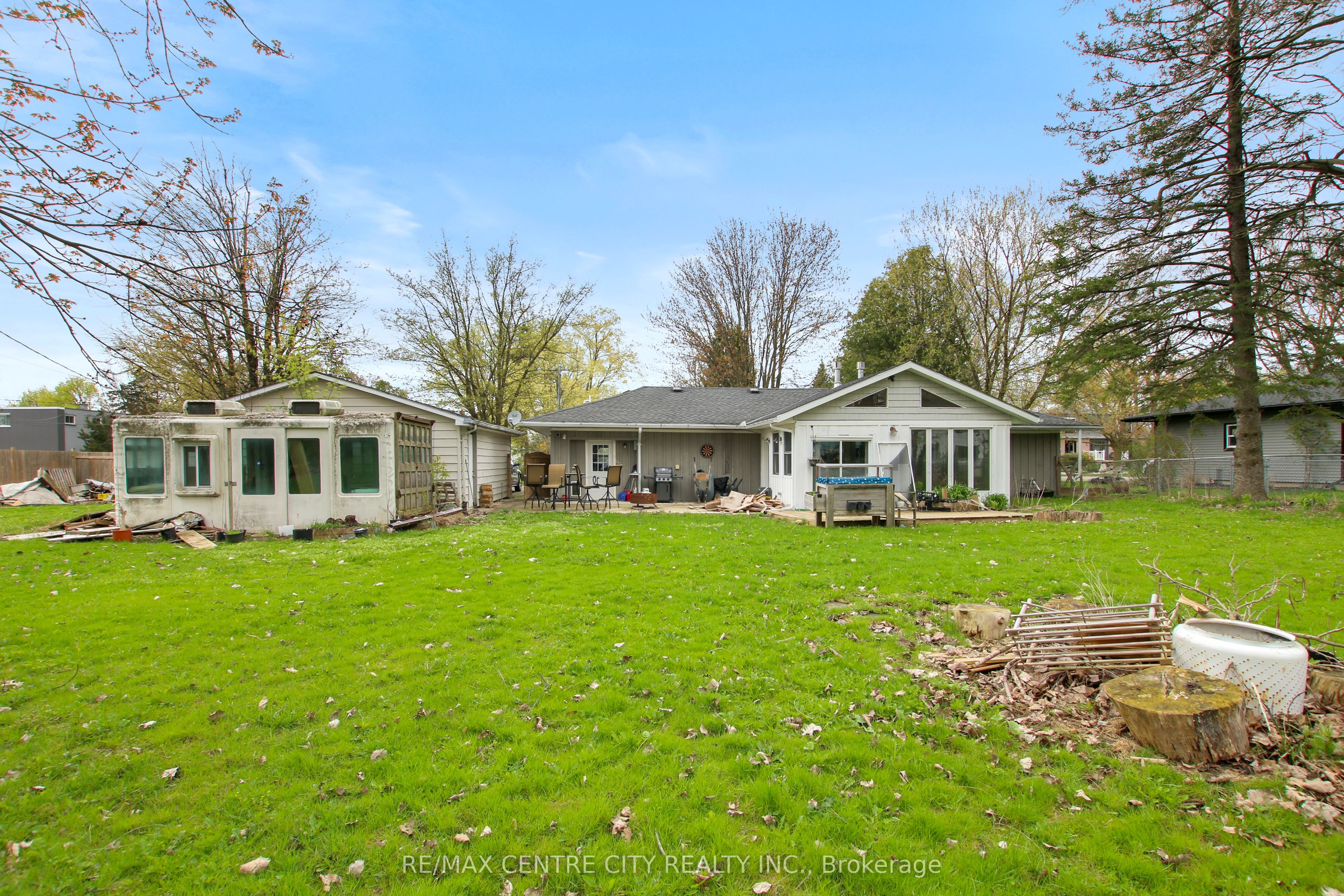 129 Duchess Avenue Property Photo 17