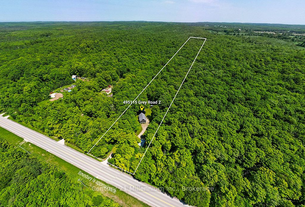 495115 Grey 2 Road Property Photo 4