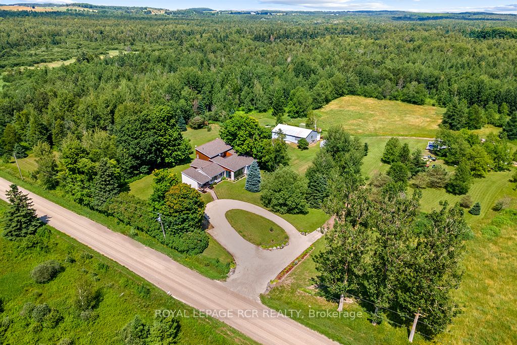 595133 Blind Line Property Photo 1