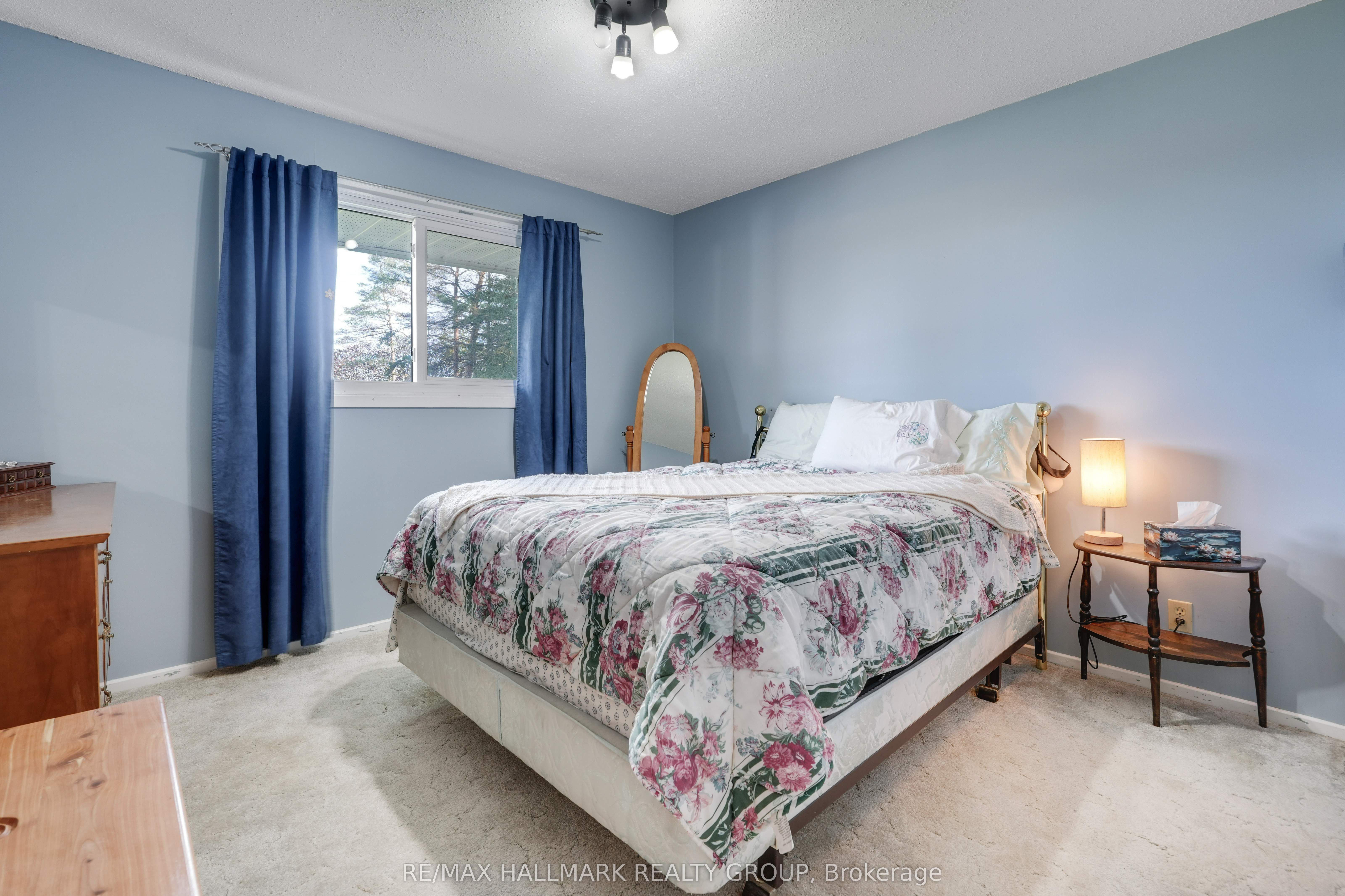 5758 Third Line Road N Property Photo 18