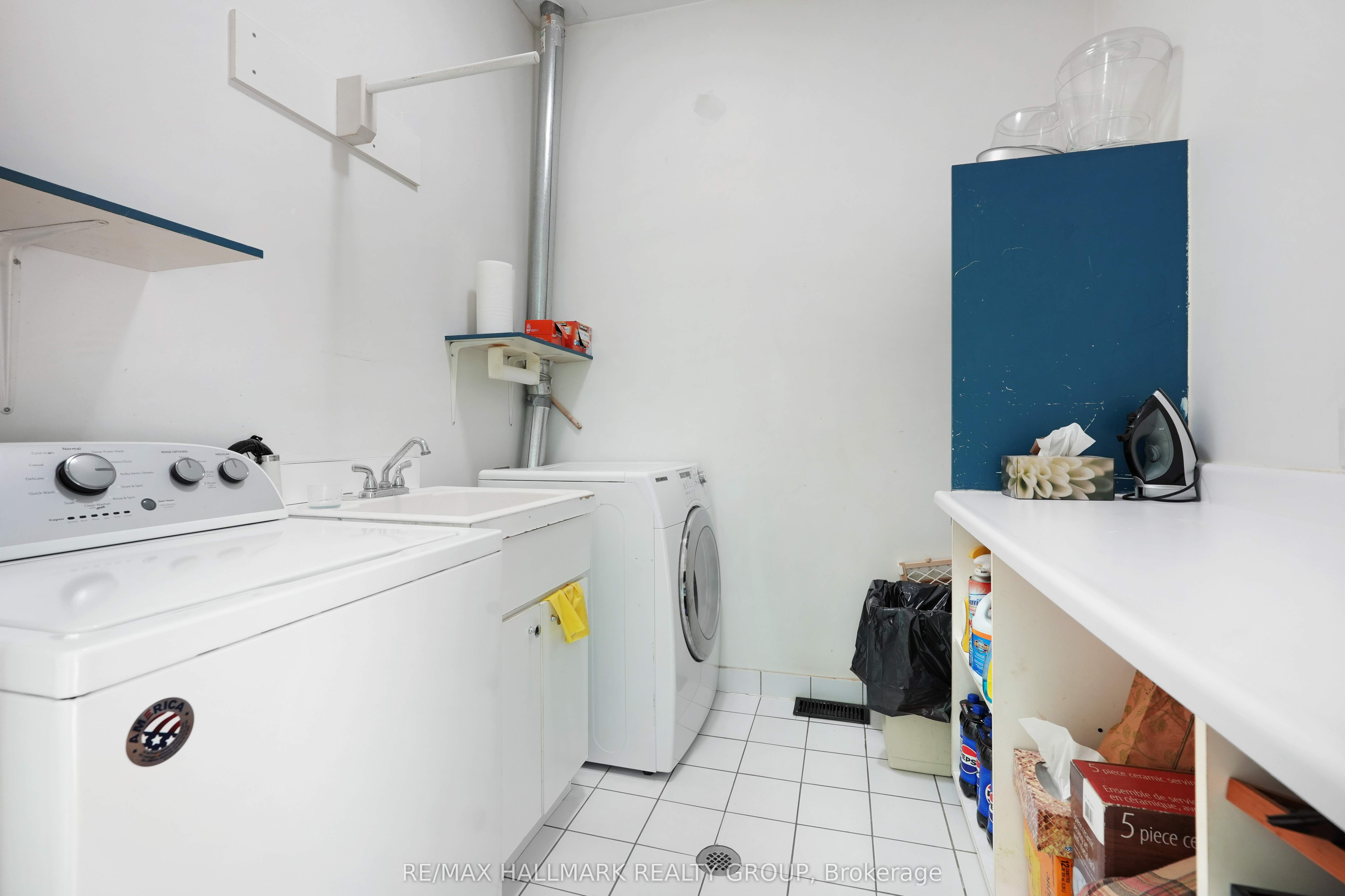 5758 Third Line Road N Property Photo 23