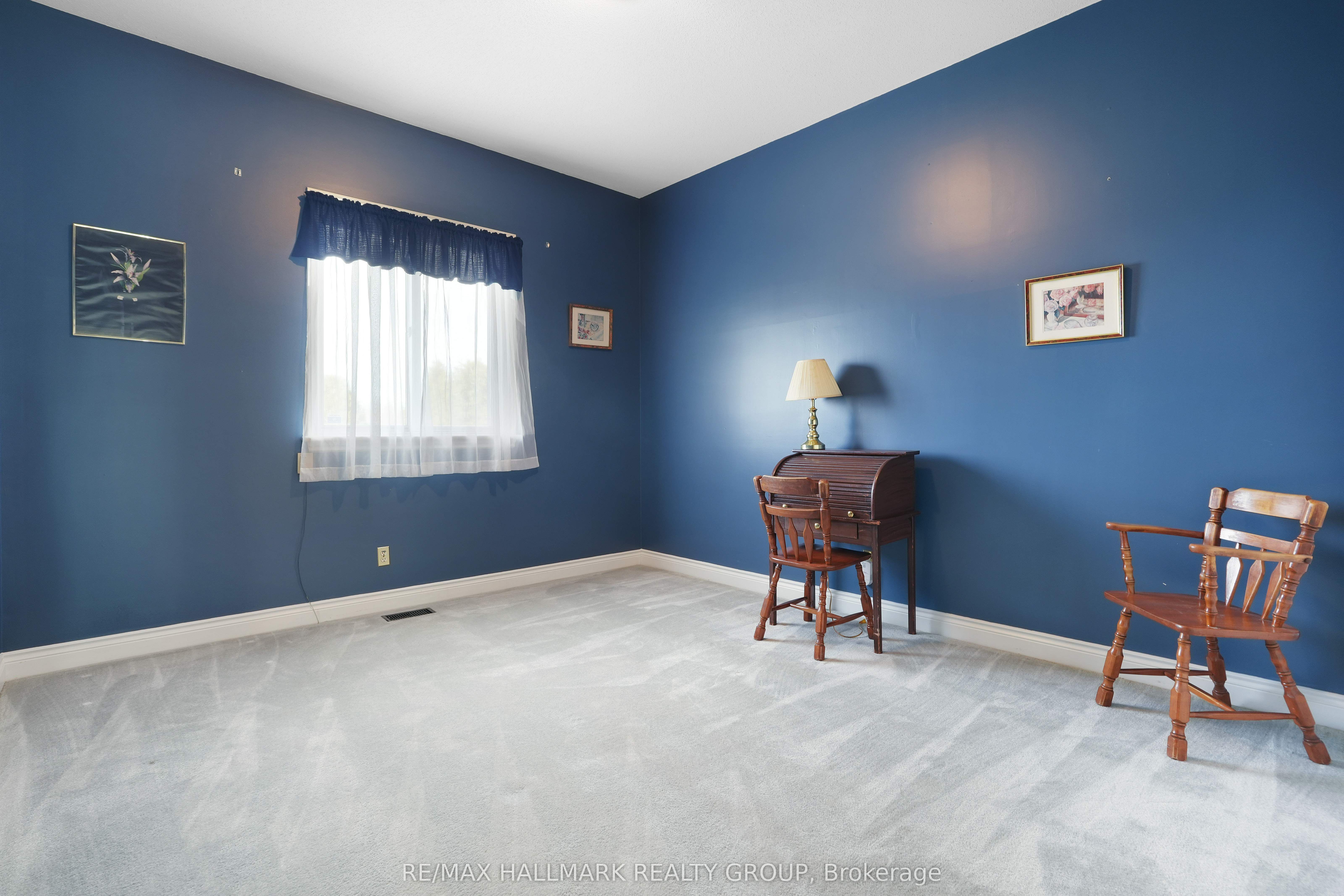5758 Third Line Road N Property Photo 28