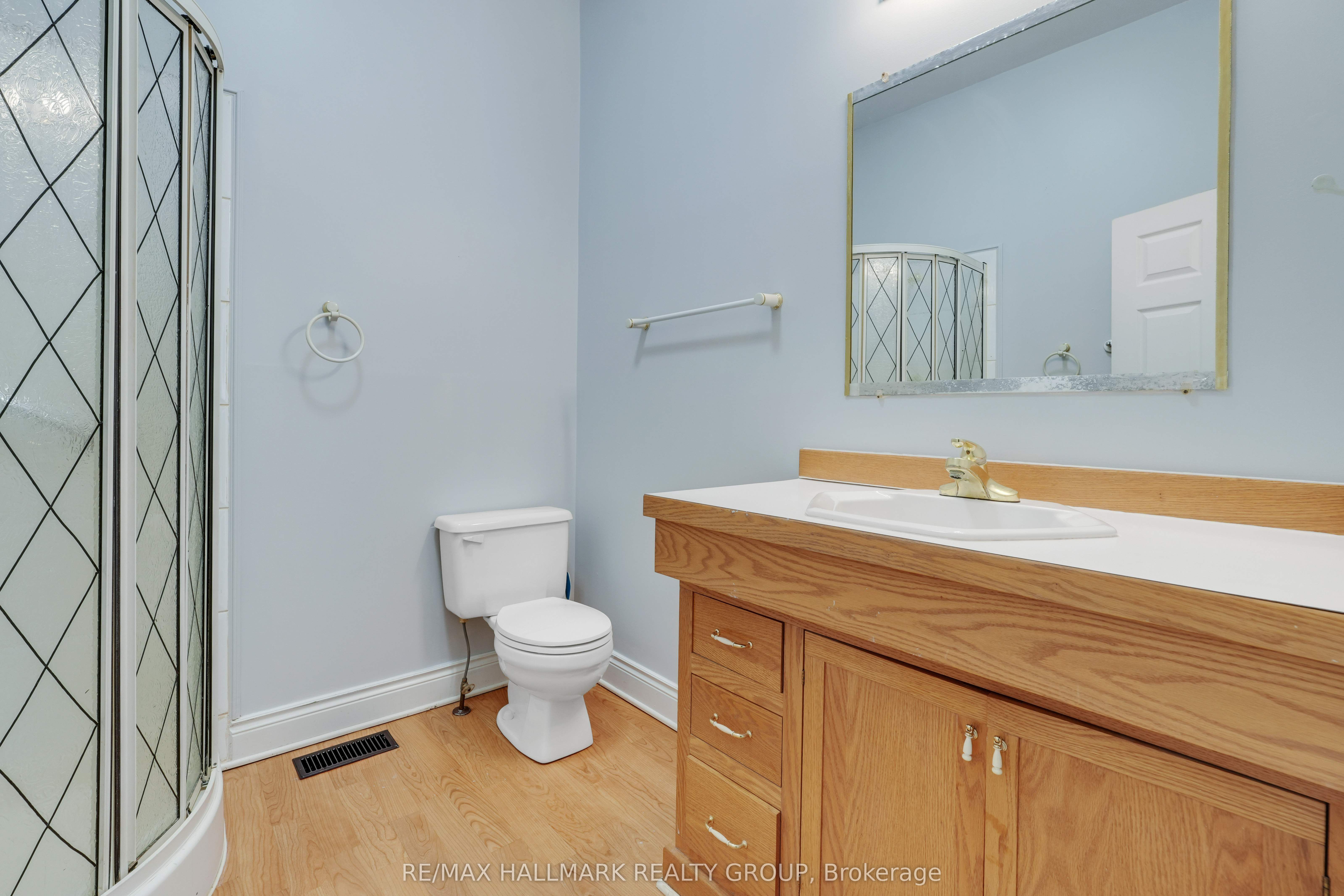 5758 Third Line Road N Property Photo 31