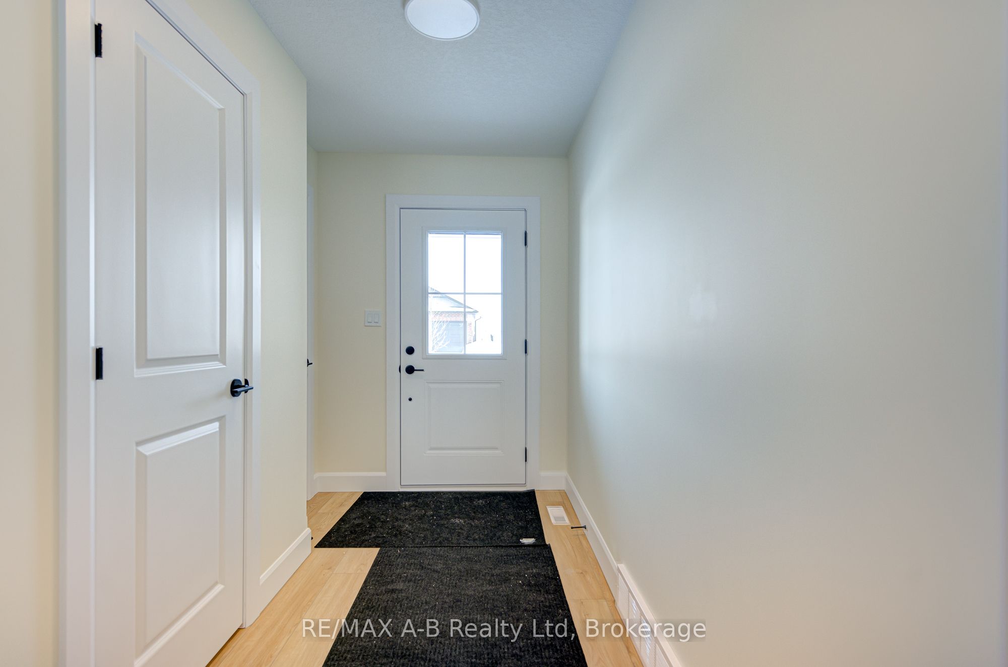 30 Linda Drive Property Photo 3
