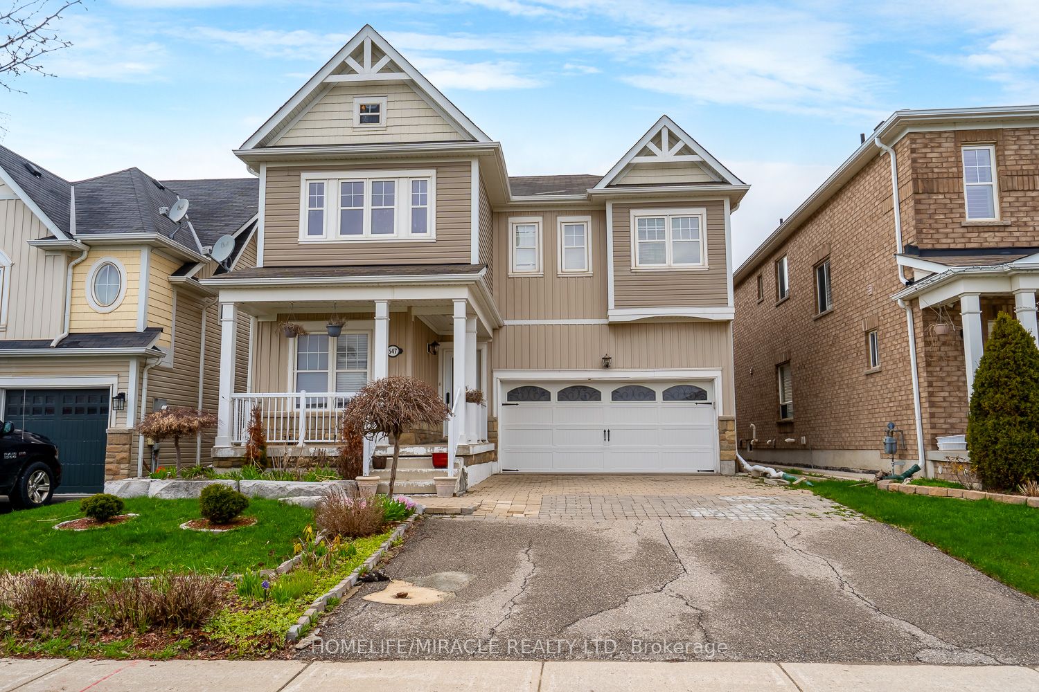 547 Wansbrough Way Property Photo 1