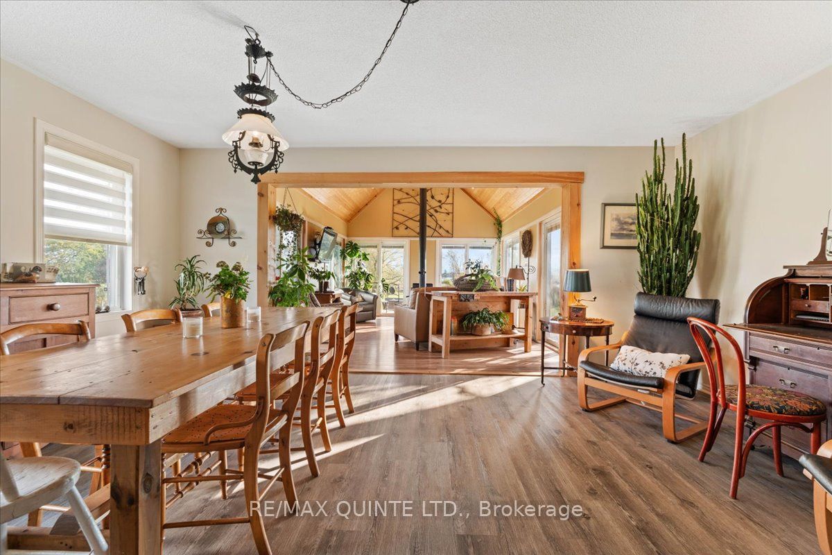 15775 Loyalist Parkway Property Photo 10