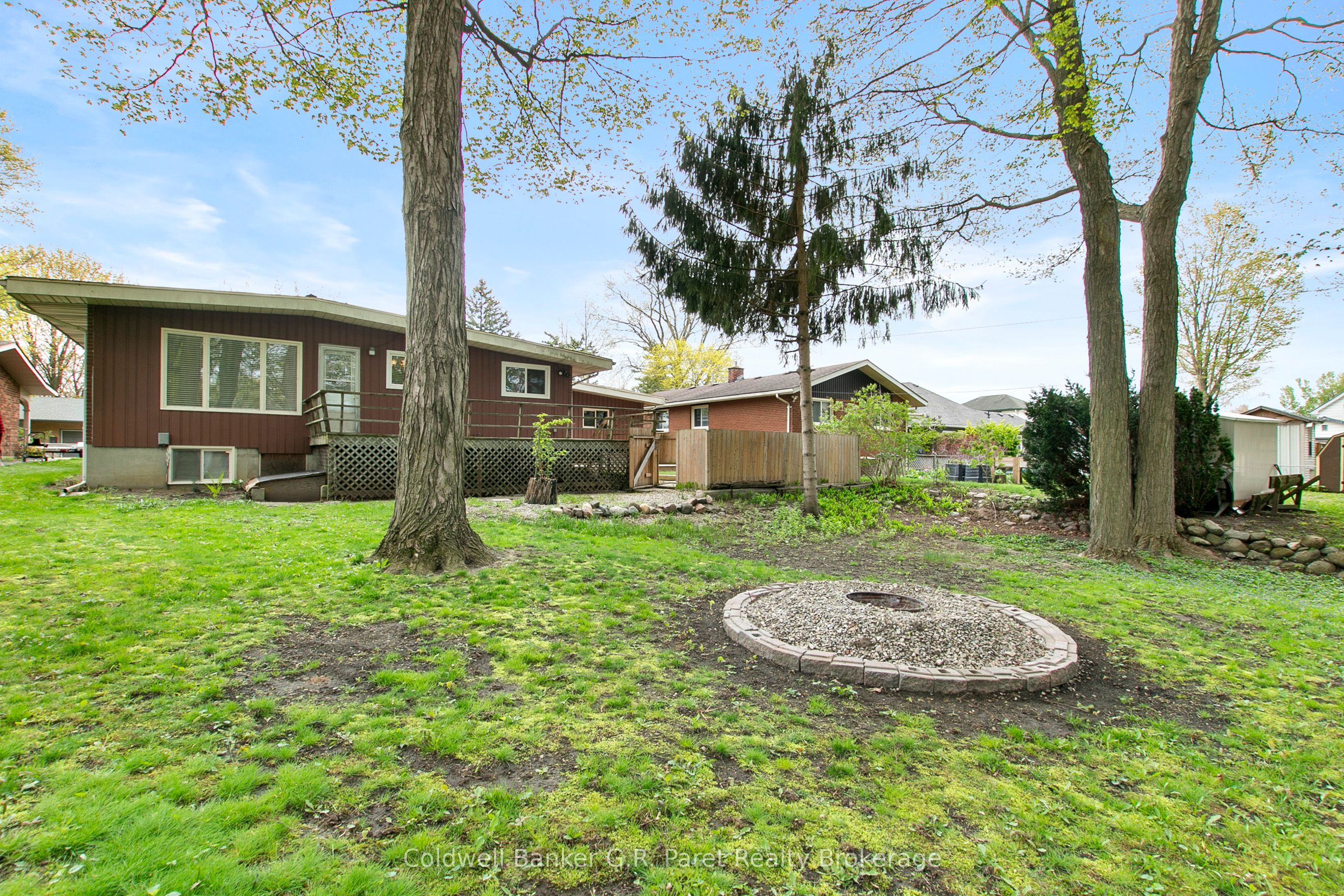 105 Queen Street Property Photo 26