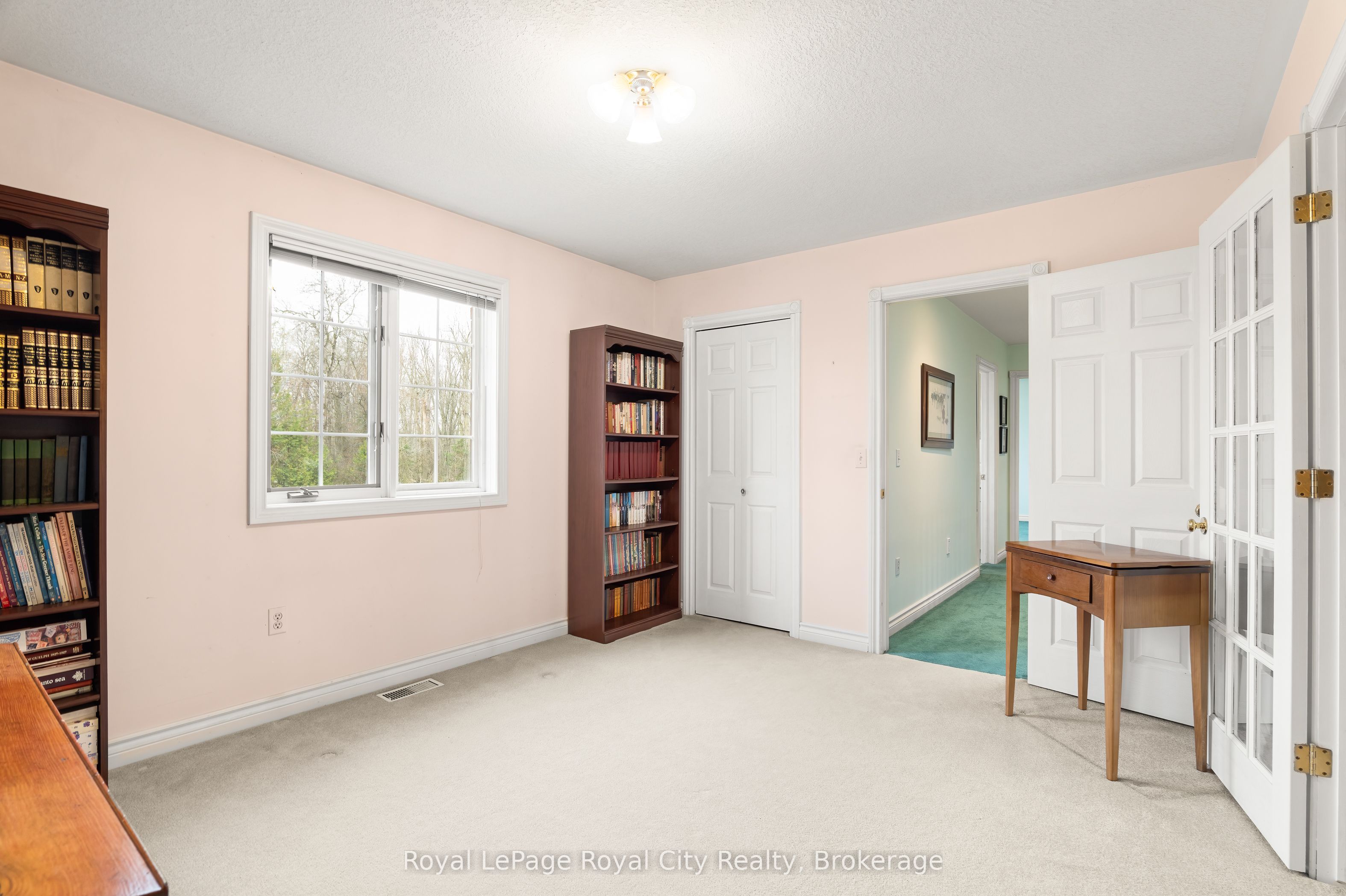 5445 5th Line Property Photo 24