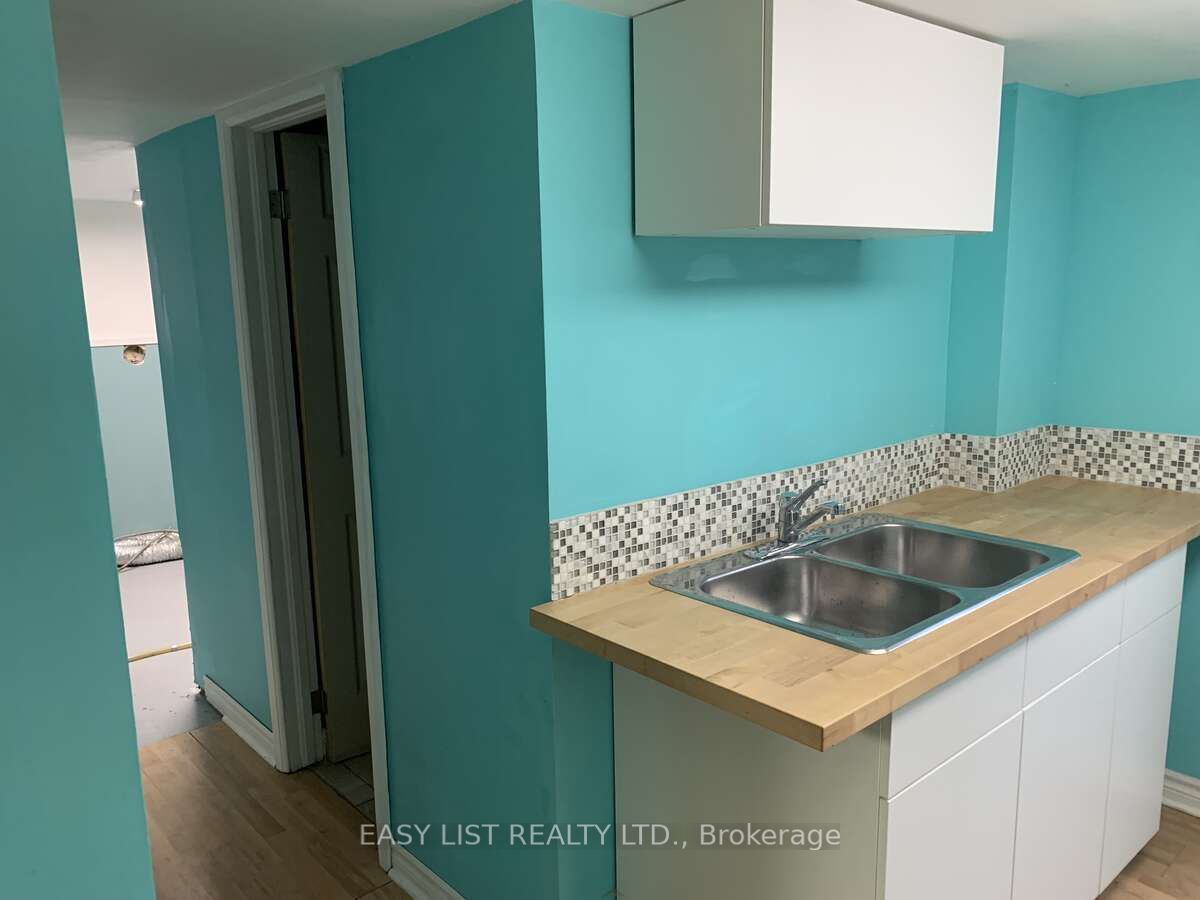 4322 Bampfield Street Property Photo 28