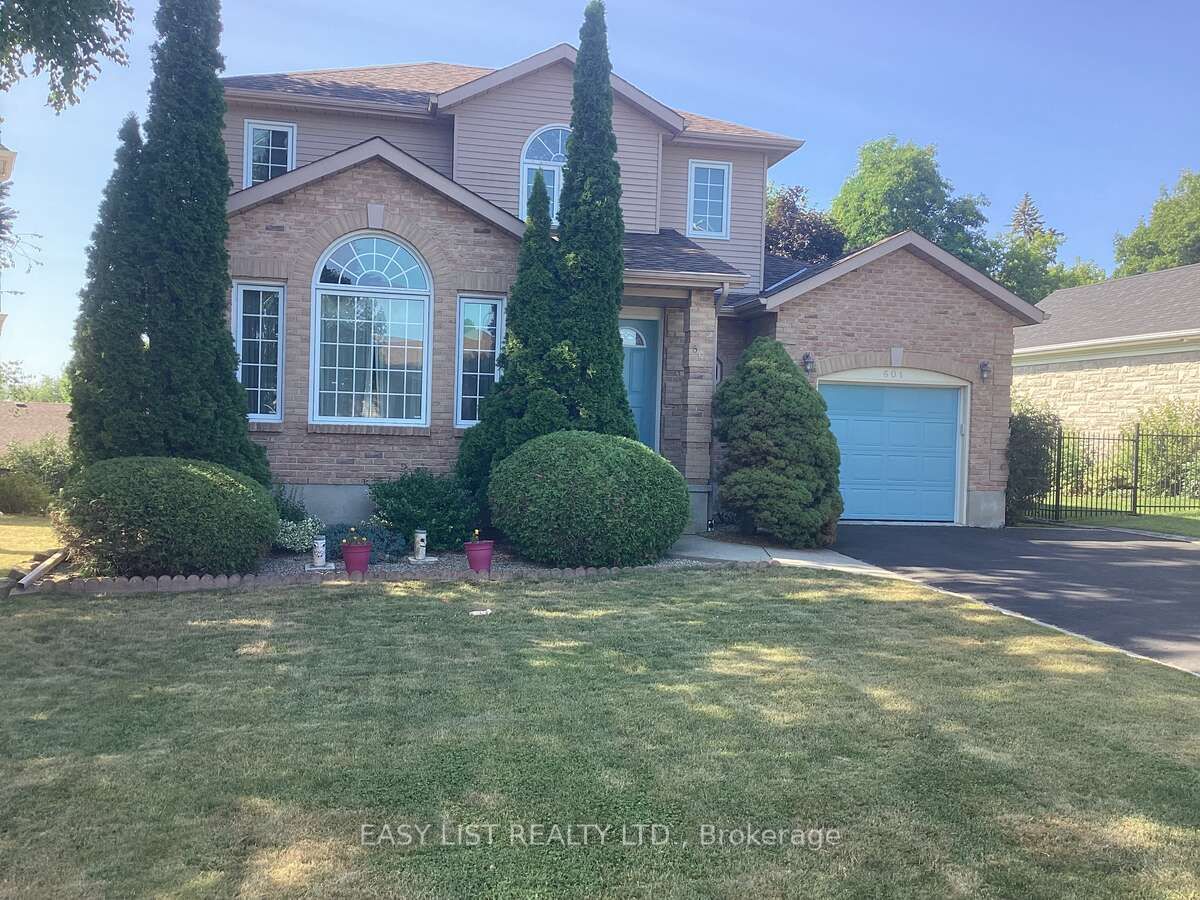 601 Macdonald Drive Property Photo 1