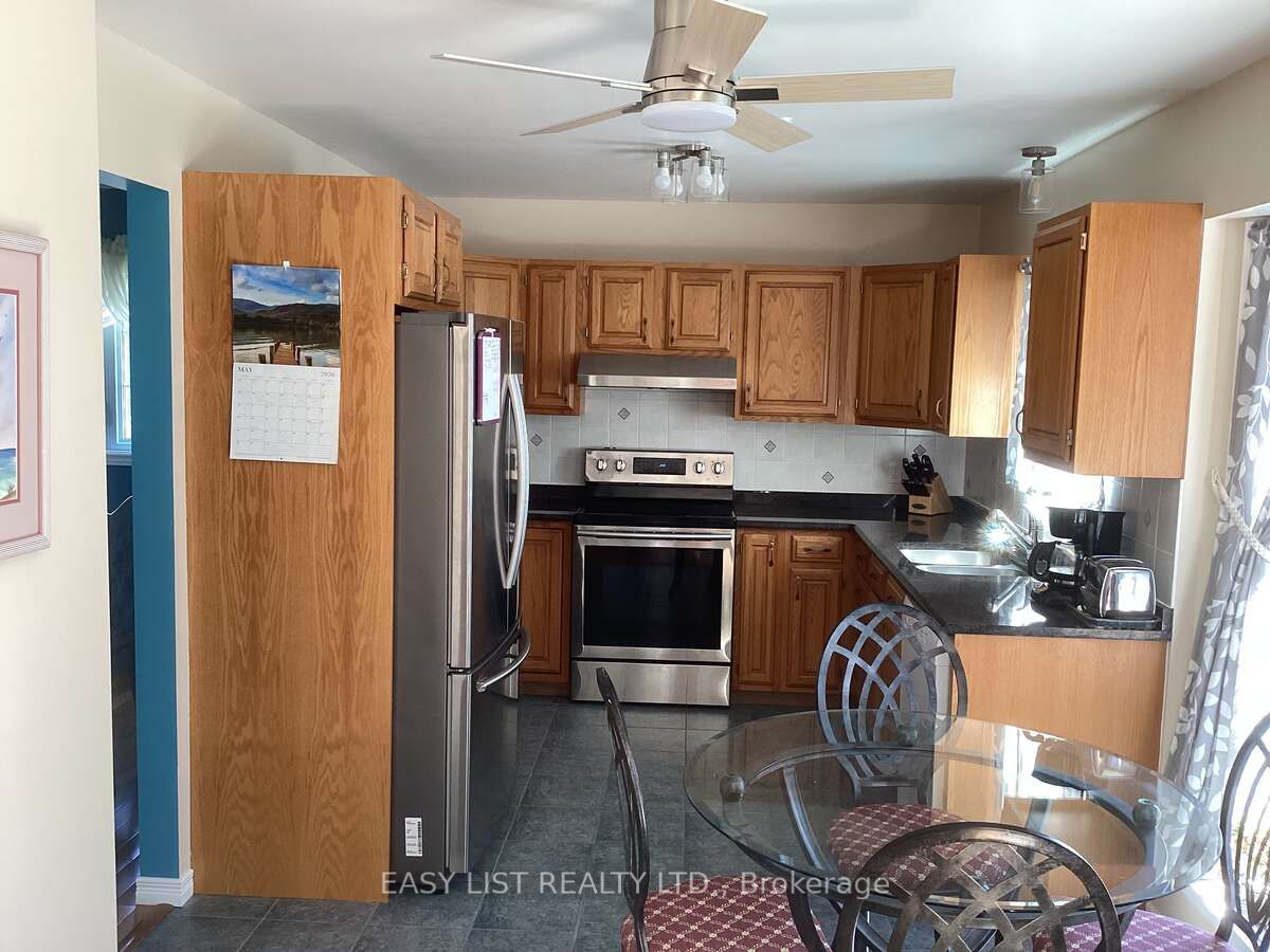 601 Macdonald Drive Property Photo 5