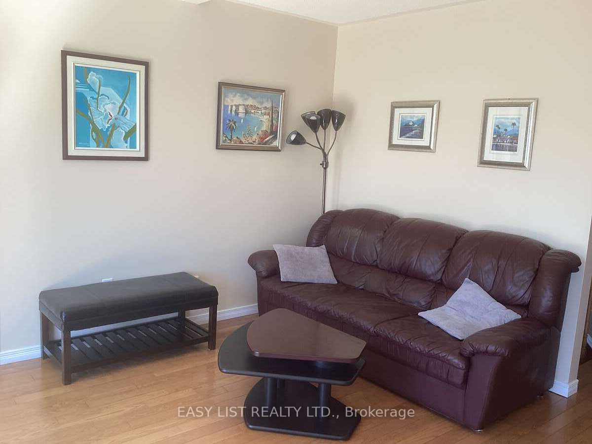 601 Macdonald Drive Property Photo 7
