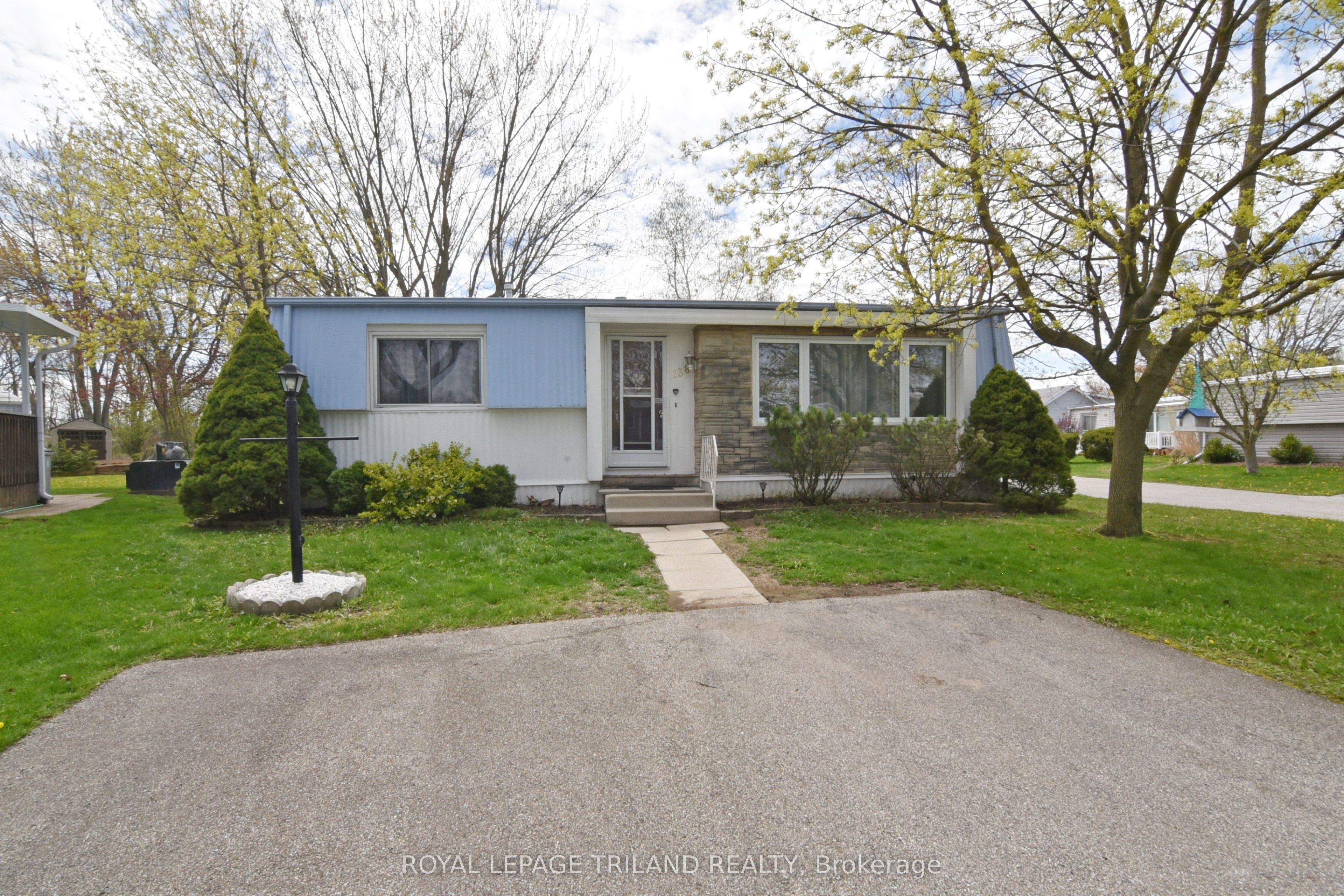 138 Pebble Beach Parkway Property Photo 3