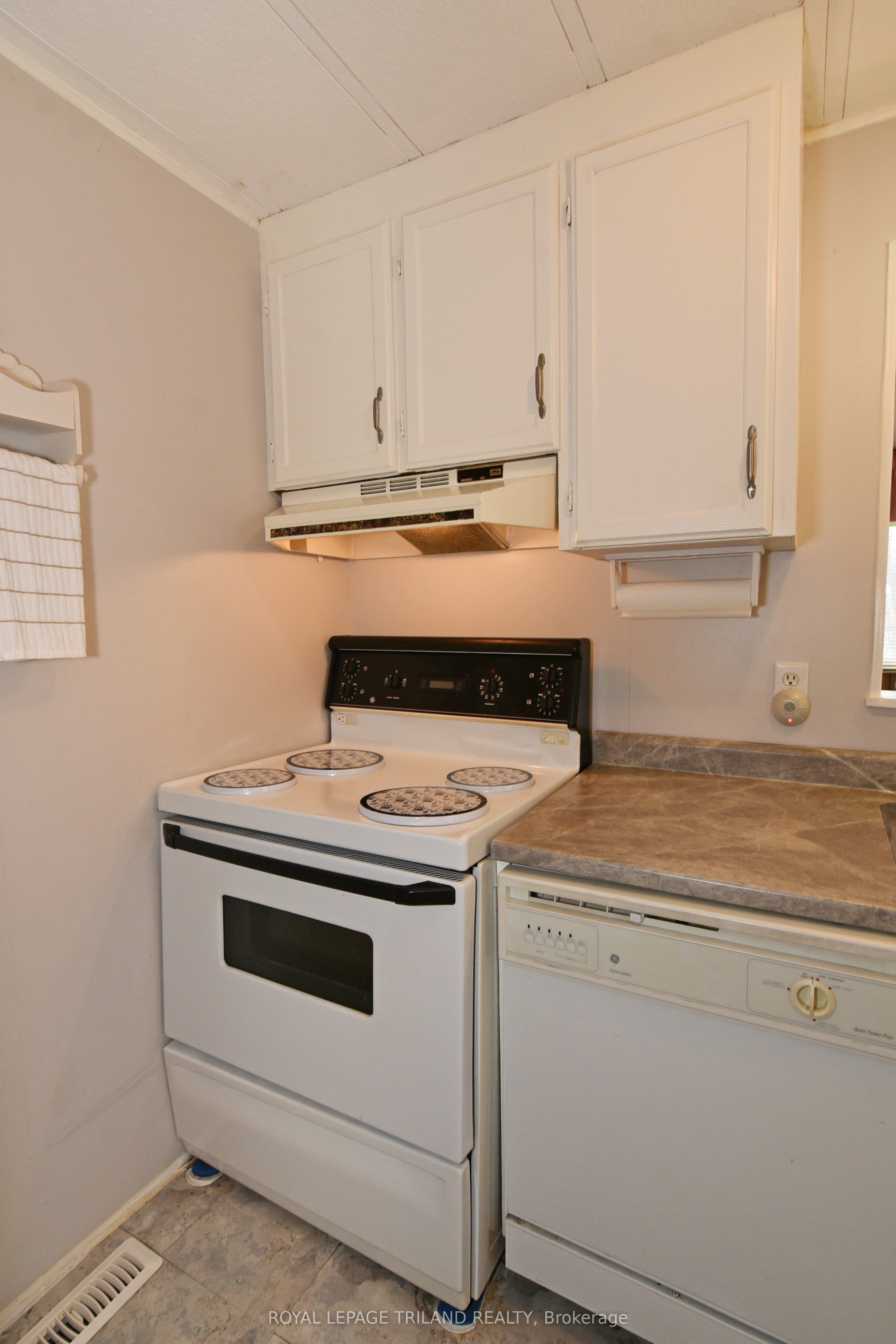 138 Pebble Beach Parkway Property Photo 12