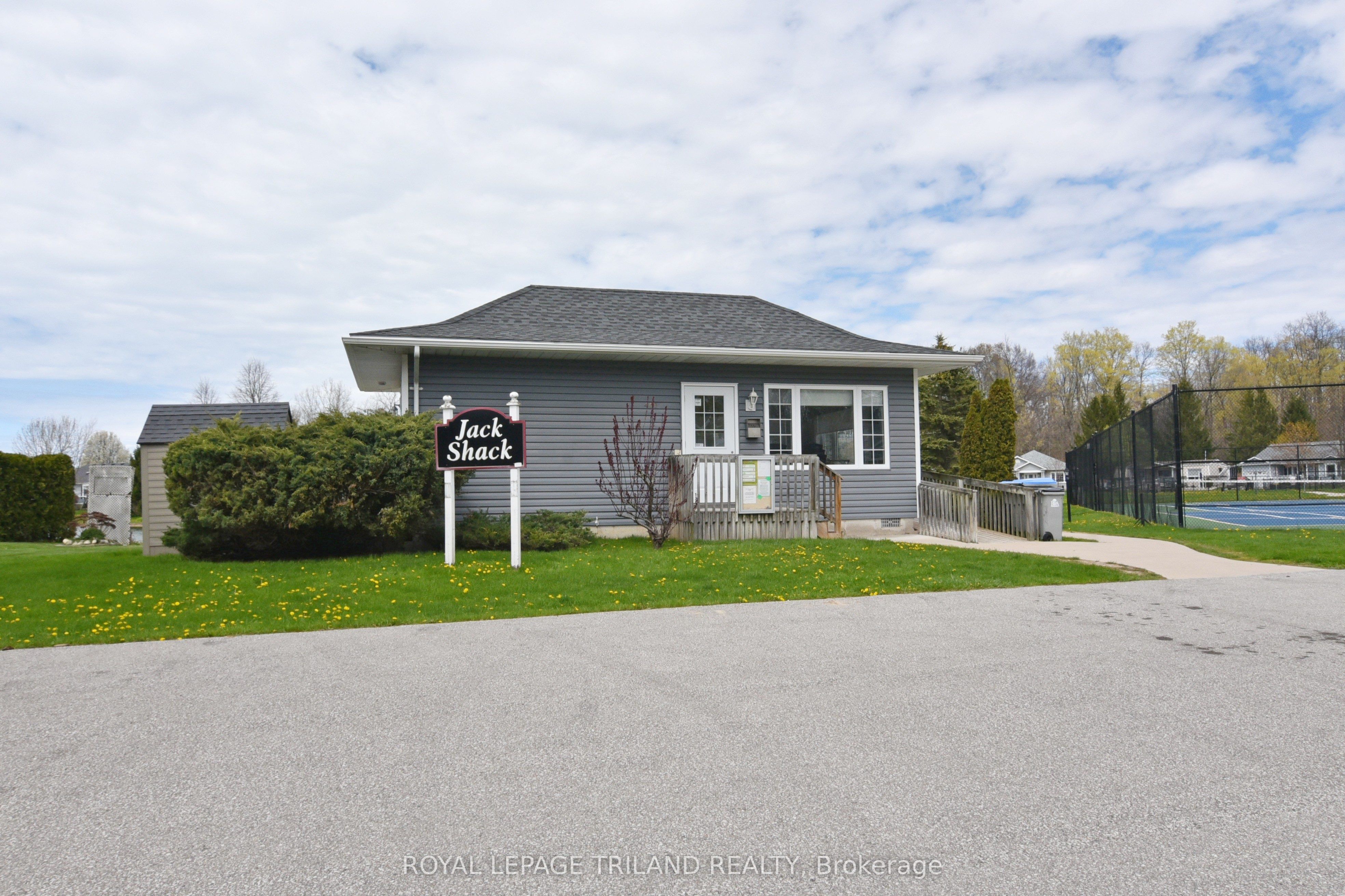 138 Pebble Beach Parkway Property Photo 31