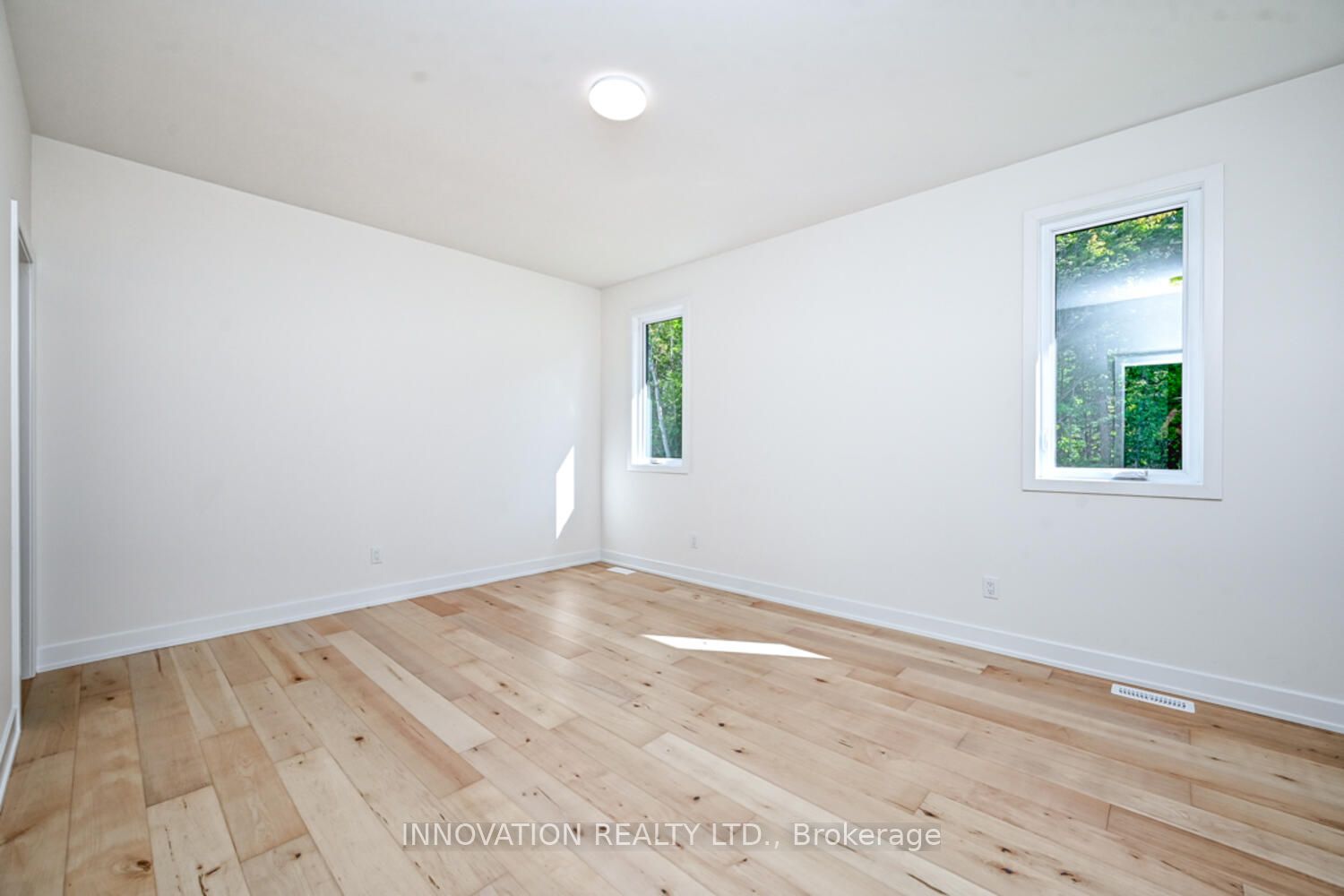 10460 St John Street Property Photo 16