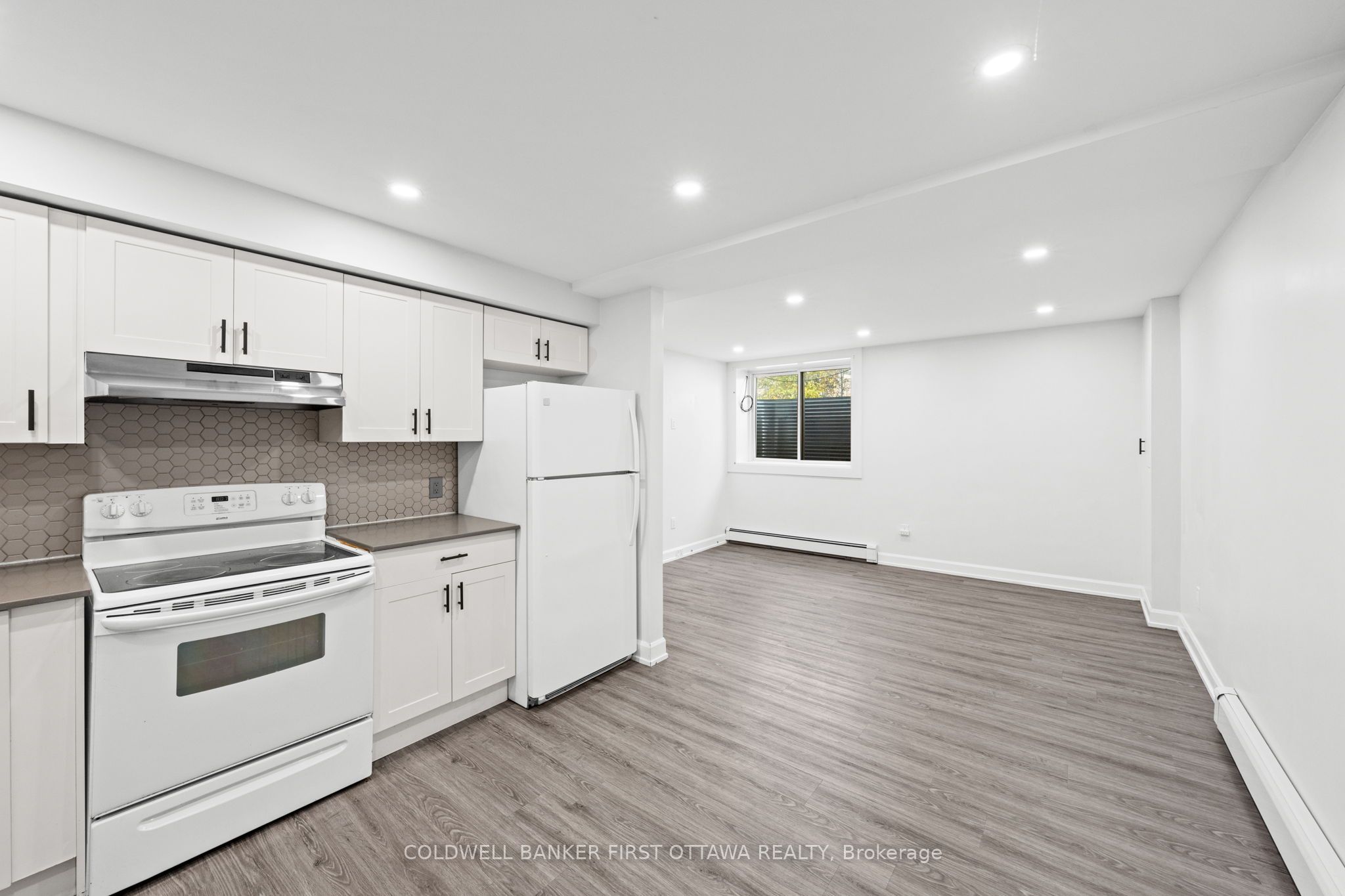 351 Amiens Street Property Photo 33