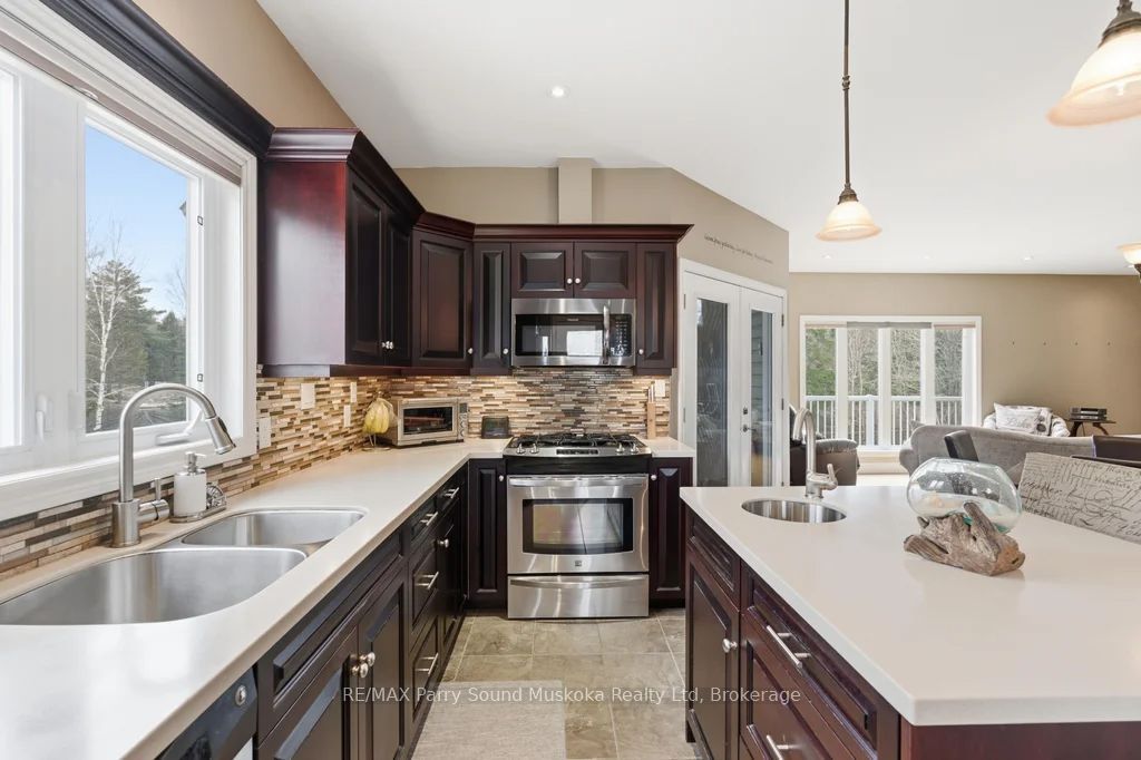 132 Lawson Drive Property Photo 11