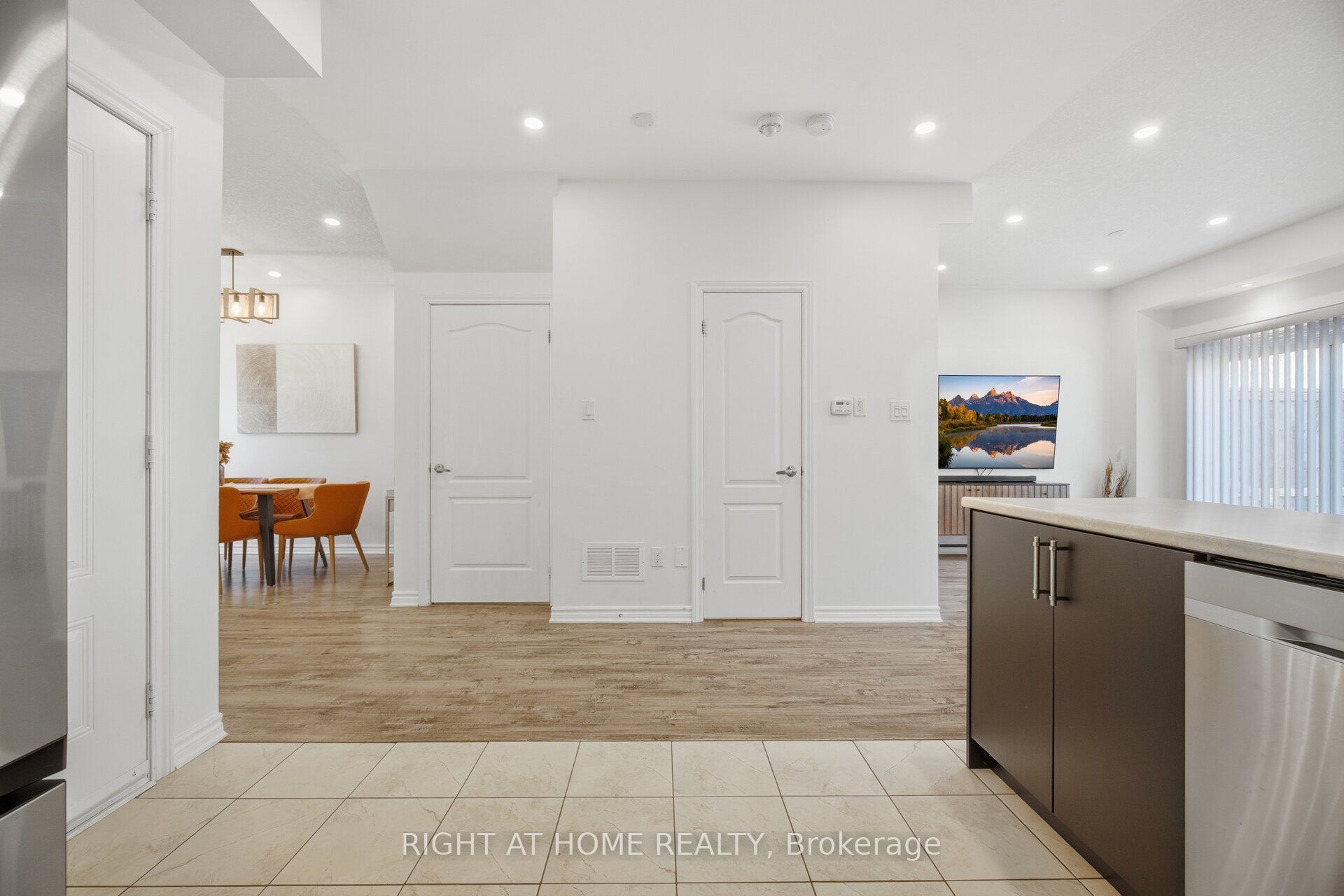 165 Berkshire Drive Property Photo 14