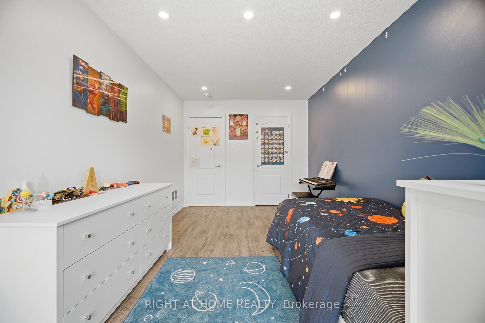 165 Berkshire Drive Property Photo 31
