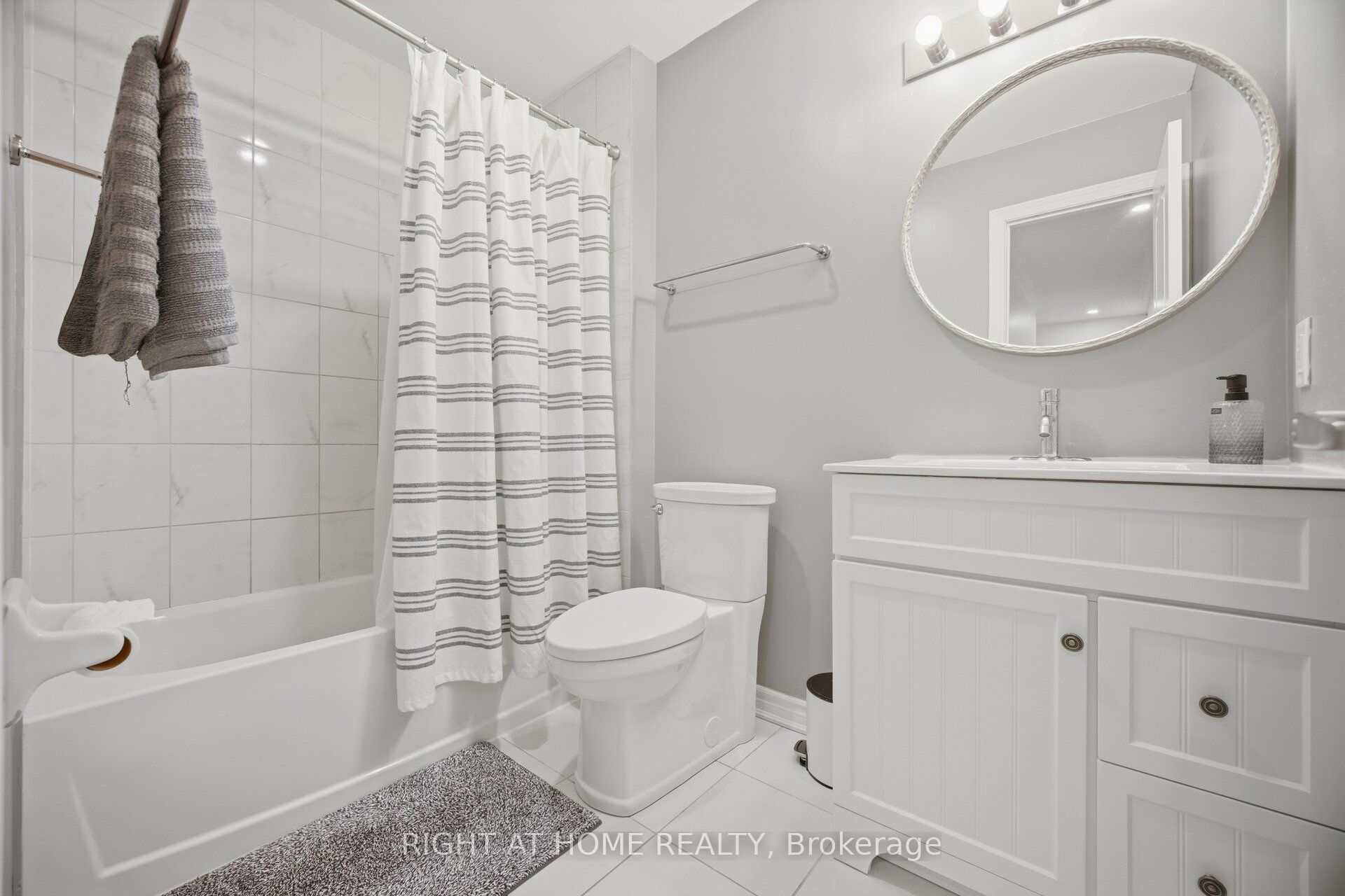 165 Berkshire Drive Property Photo 34