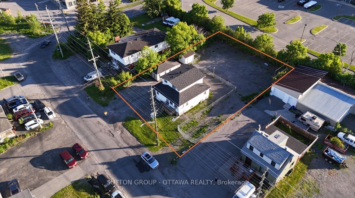1368 Labrie Avenue Property Photo 1
