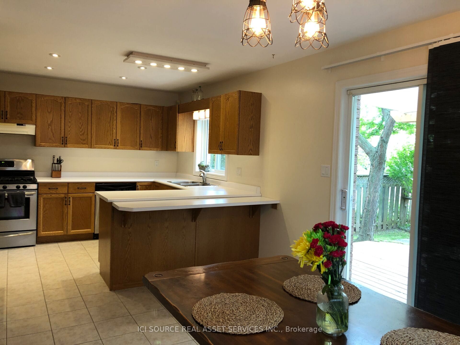 98 Summers Drive Property Photo 8
