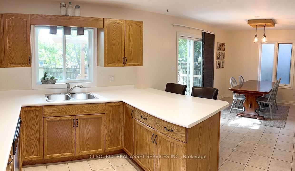 98 Summers Drive Property Photo 8
