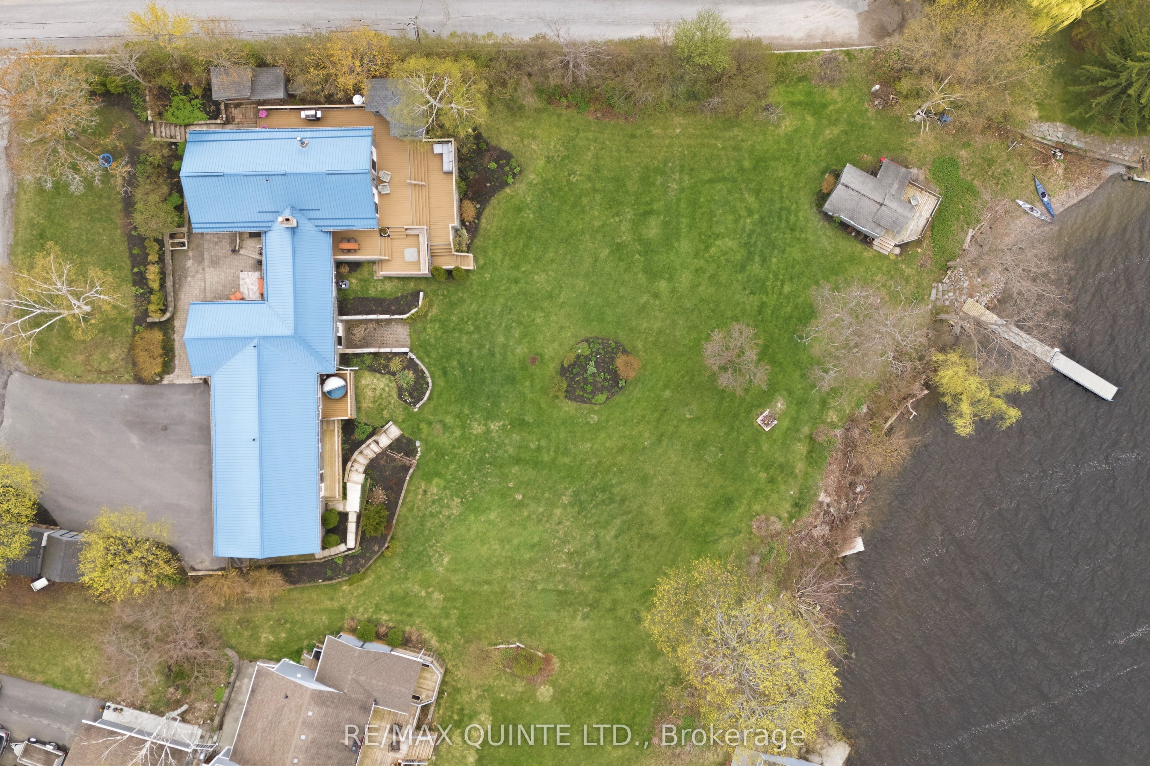 5 Hermon Lane Property Photo 5