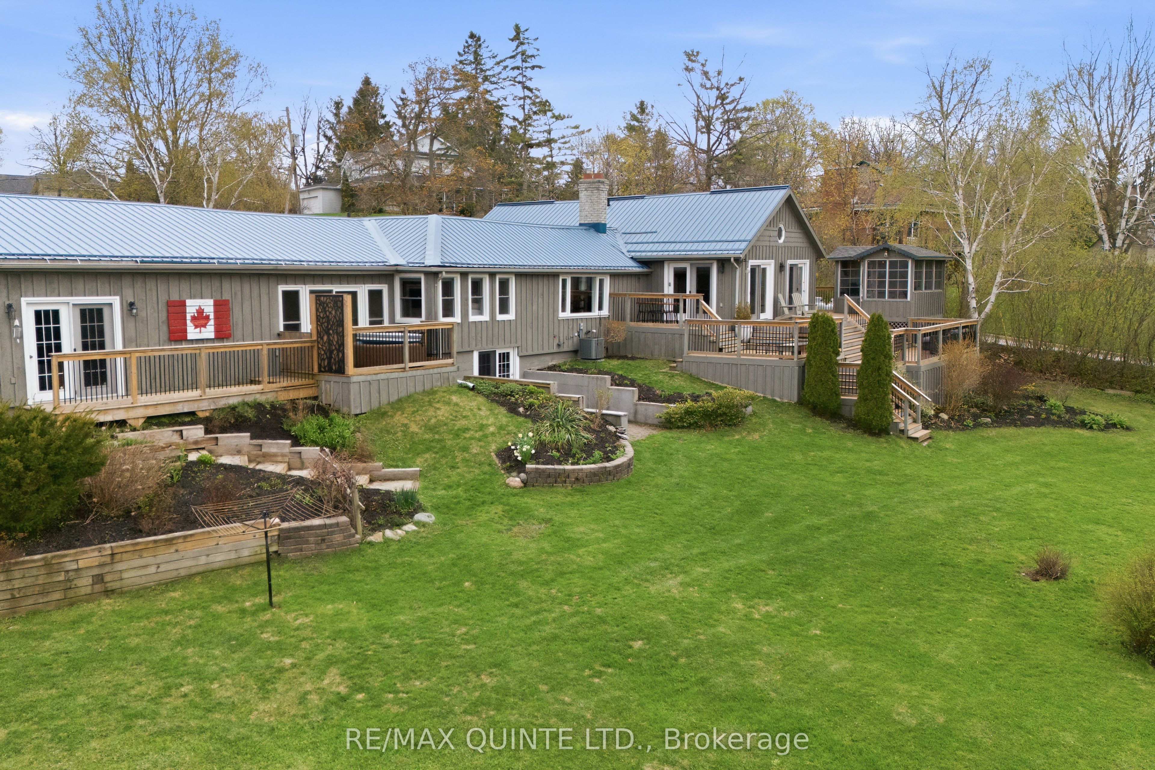 5 Hermon Lane Property Photo 6