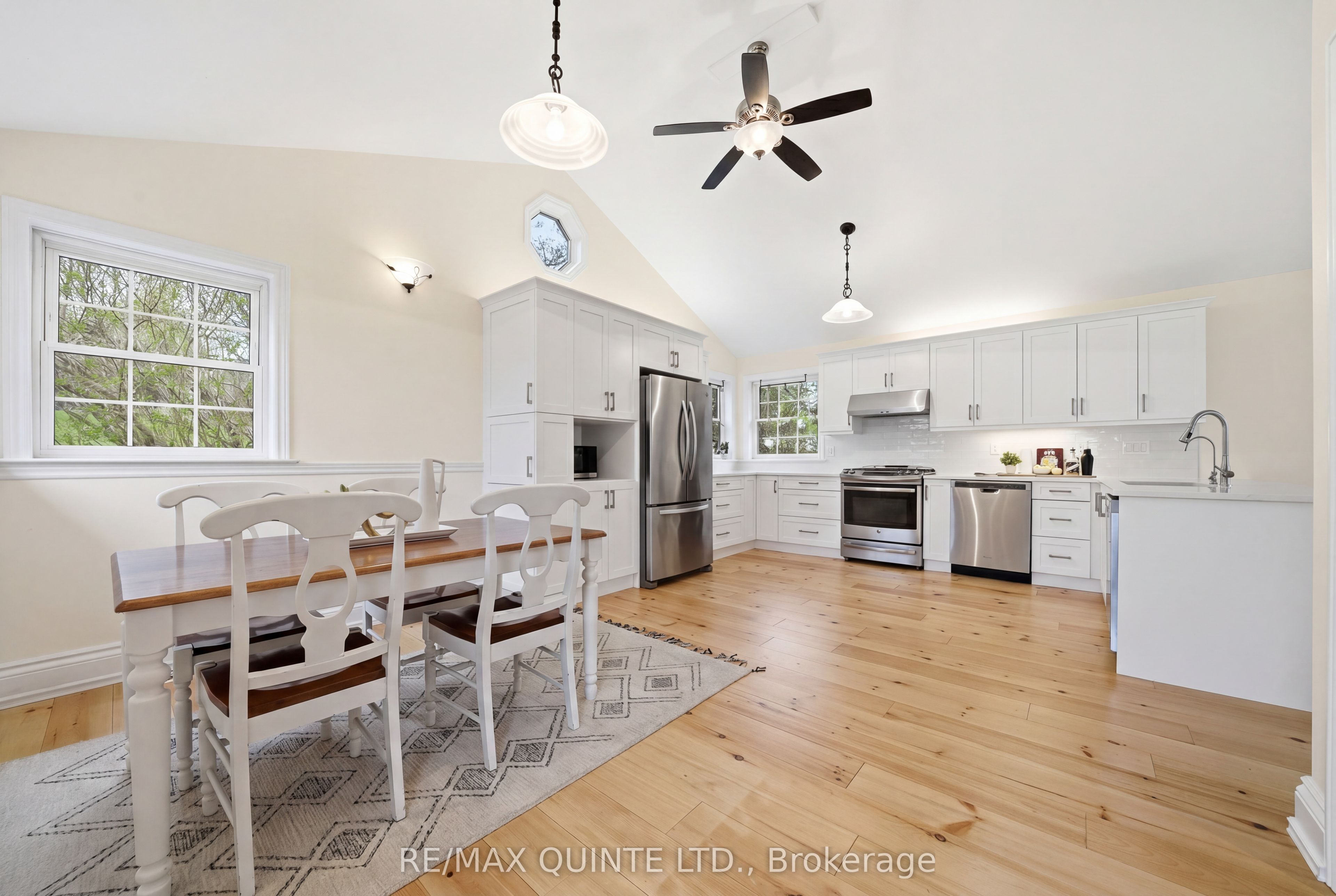 5 Hermon Lane Property Photo 11