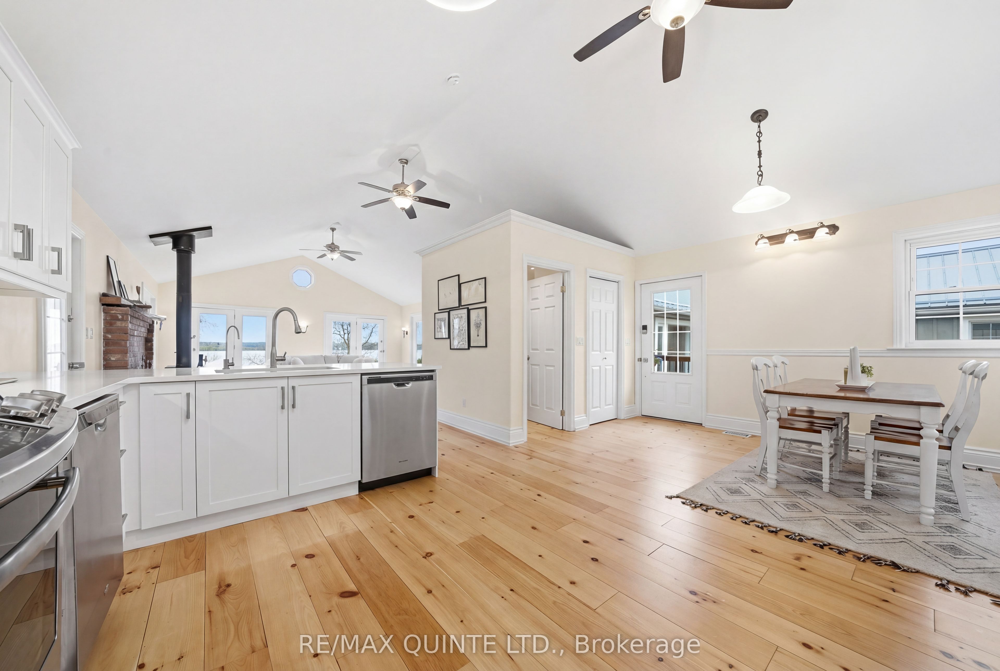 5 Hermon Lane Property Photo 12